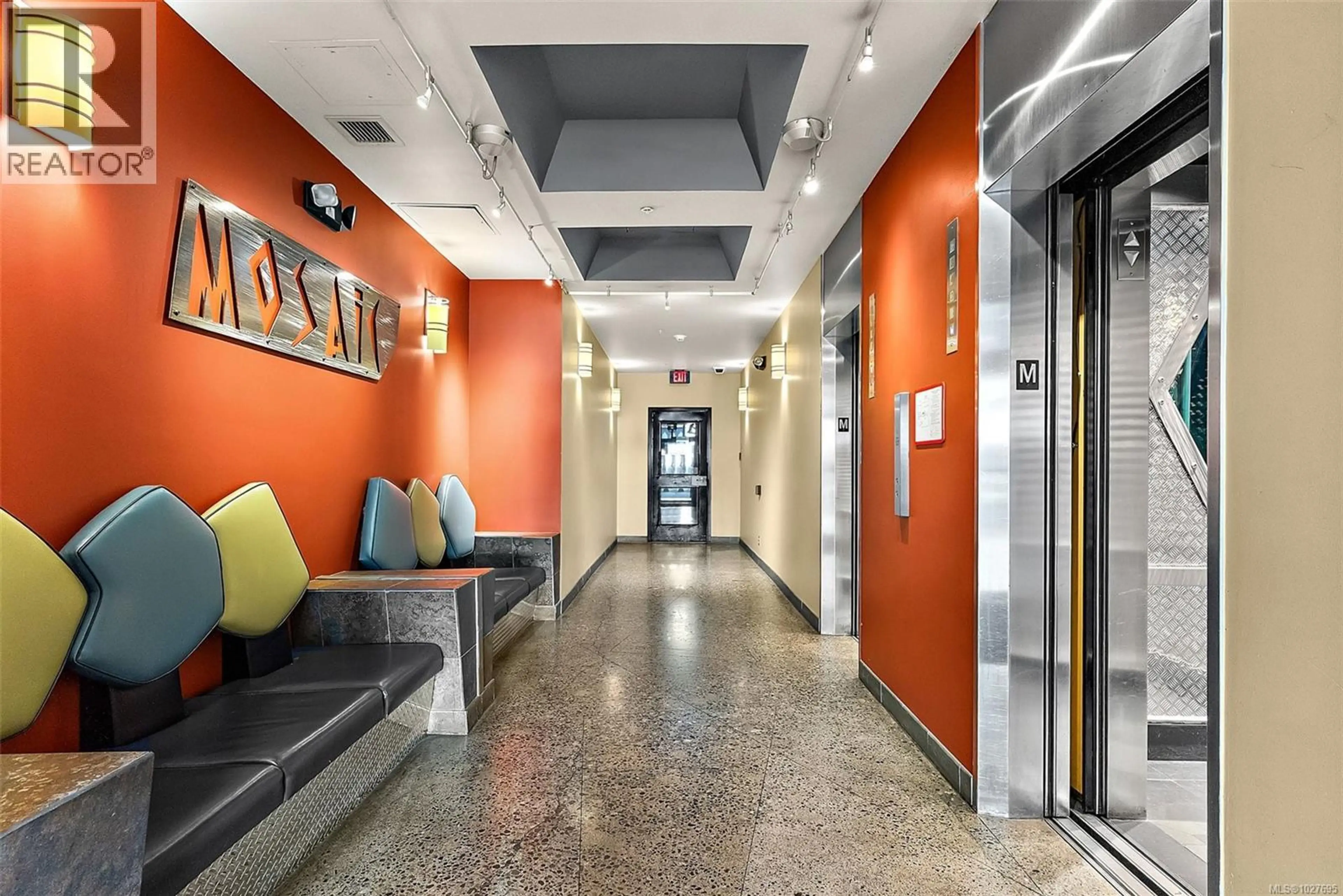 Property at #407 1061 FORT ST, Victoria, BC