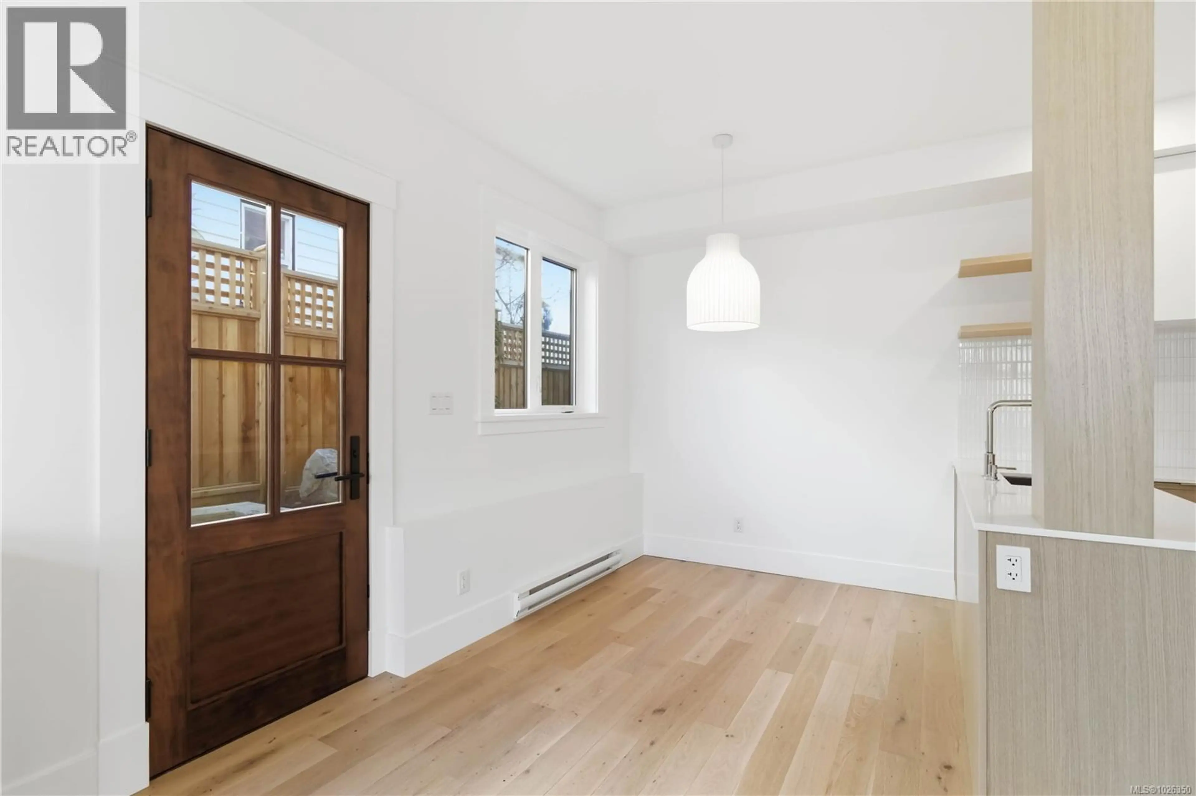 Property at #1 1915 FERNWOOD RD, Victoria, BC