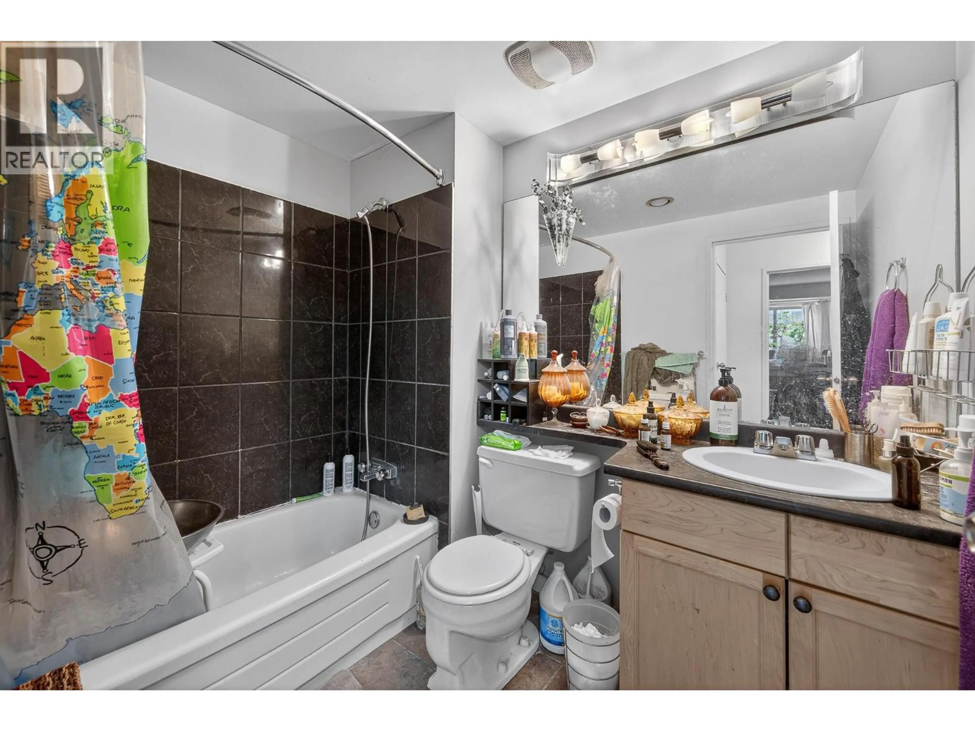 Property at #106 1560 SUMMIT DRIVE, Kamloops, BC