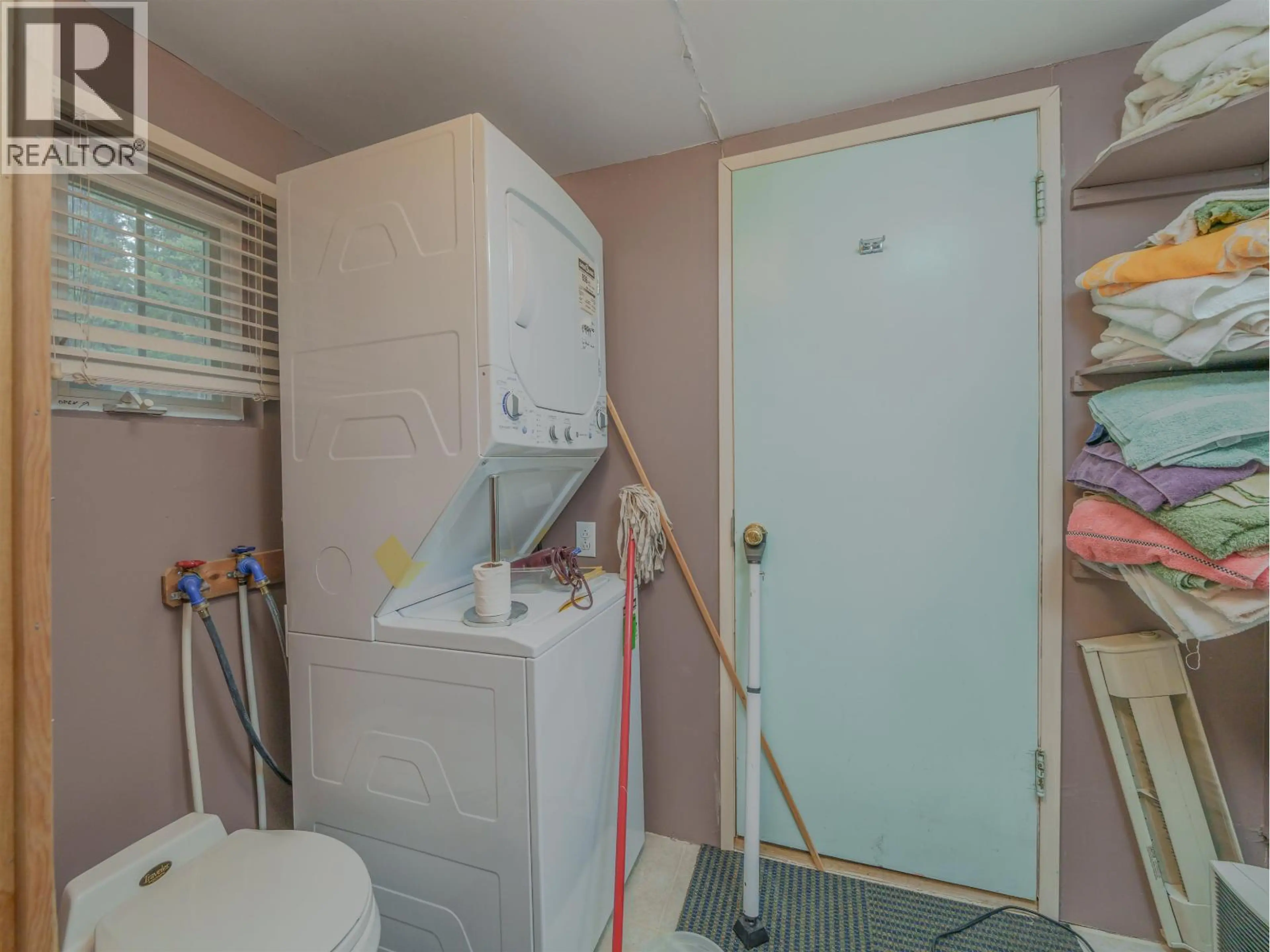 Property at 920 S GREEN LAKE ROAD, 100 Mile House, BC