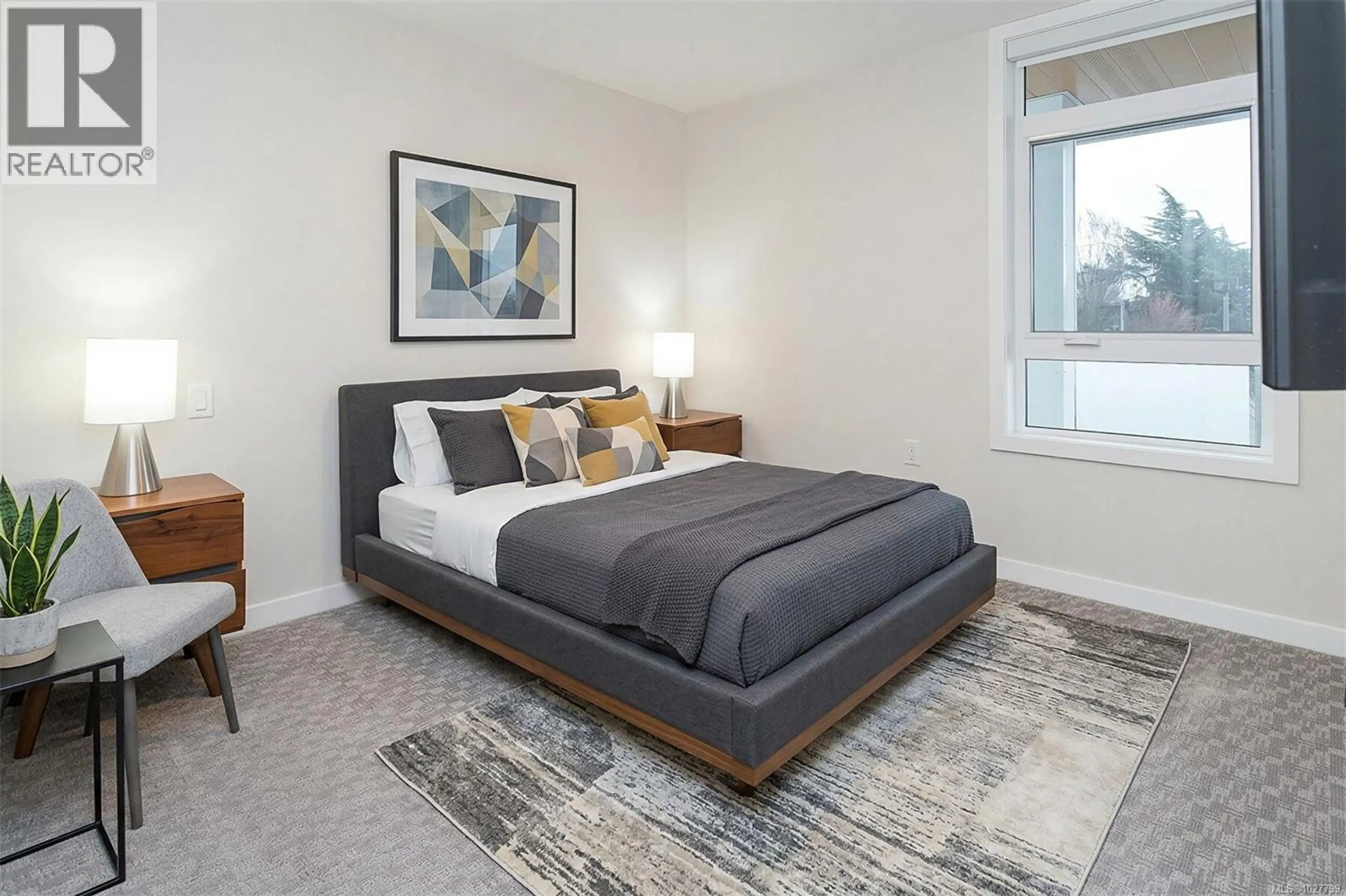 Property at #209 881 SHORT ST, Saanich, BC