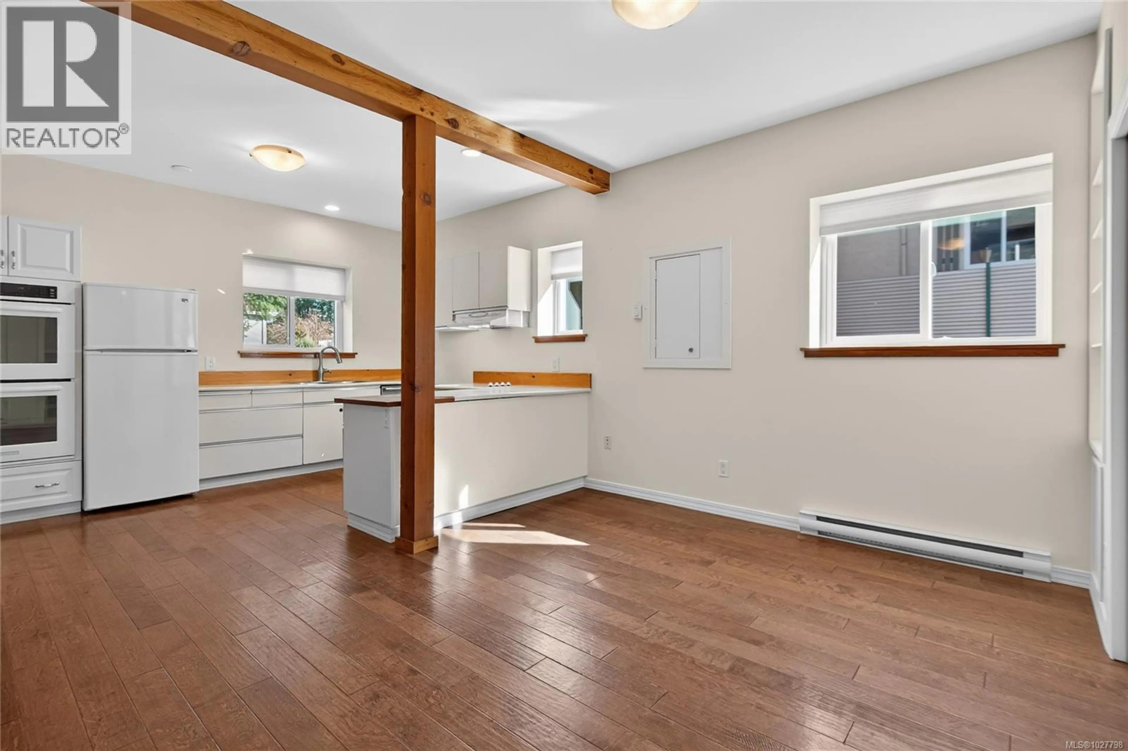 Property at 1767 PIERCY AVE, Courtenay, BC