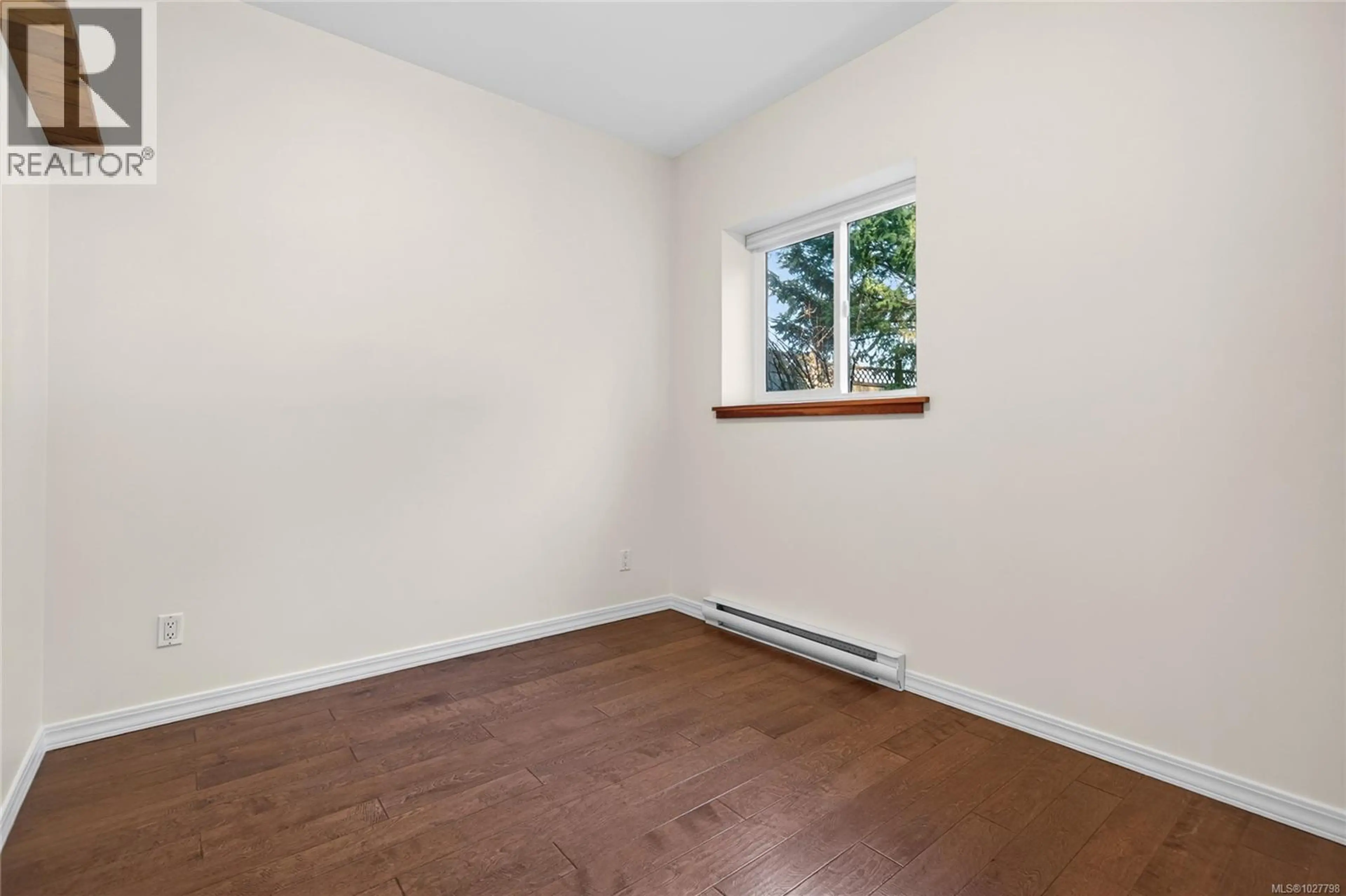 Property at 1767 PIERCY AVE, Courtenay, BC