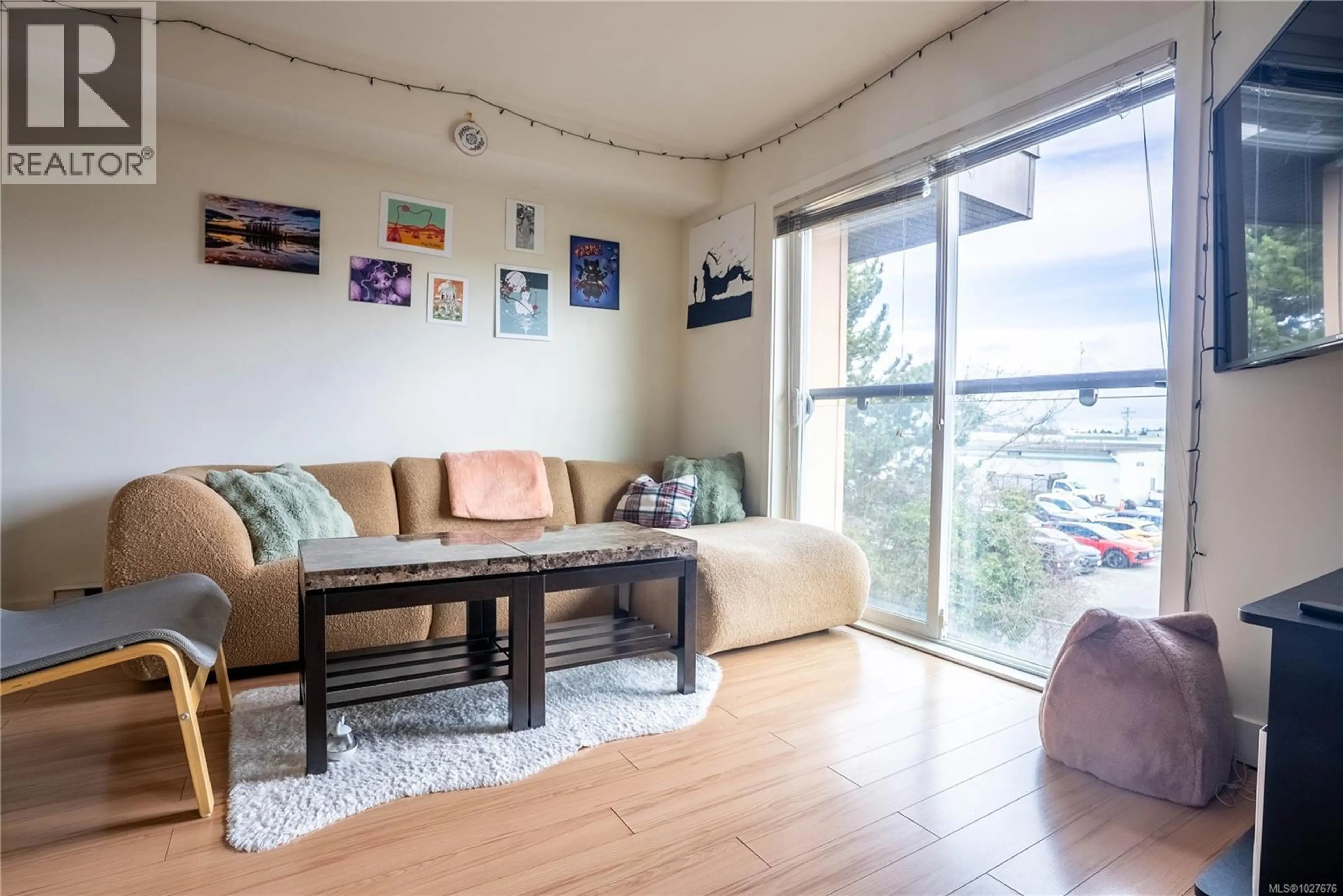 Property at #407 356 GORGE RD E, Victoria, BC