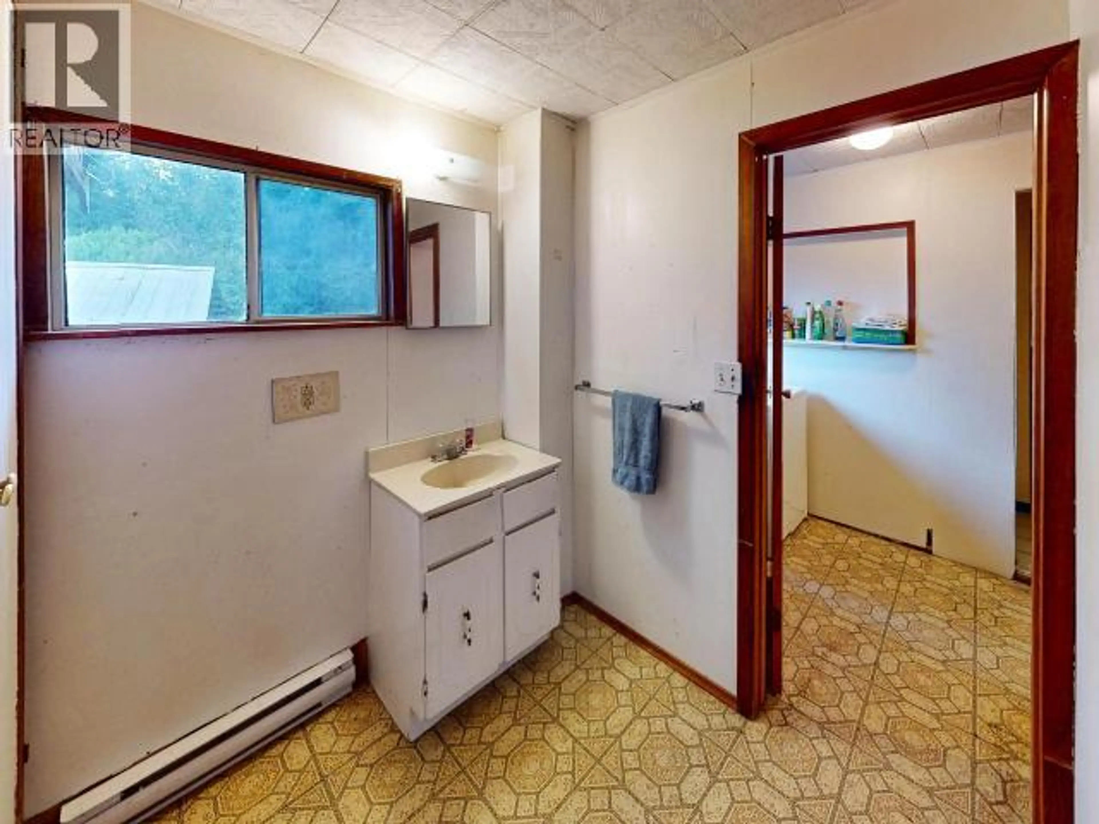 Property at 5162 SELLENTIN STREET, Texada Island, BC