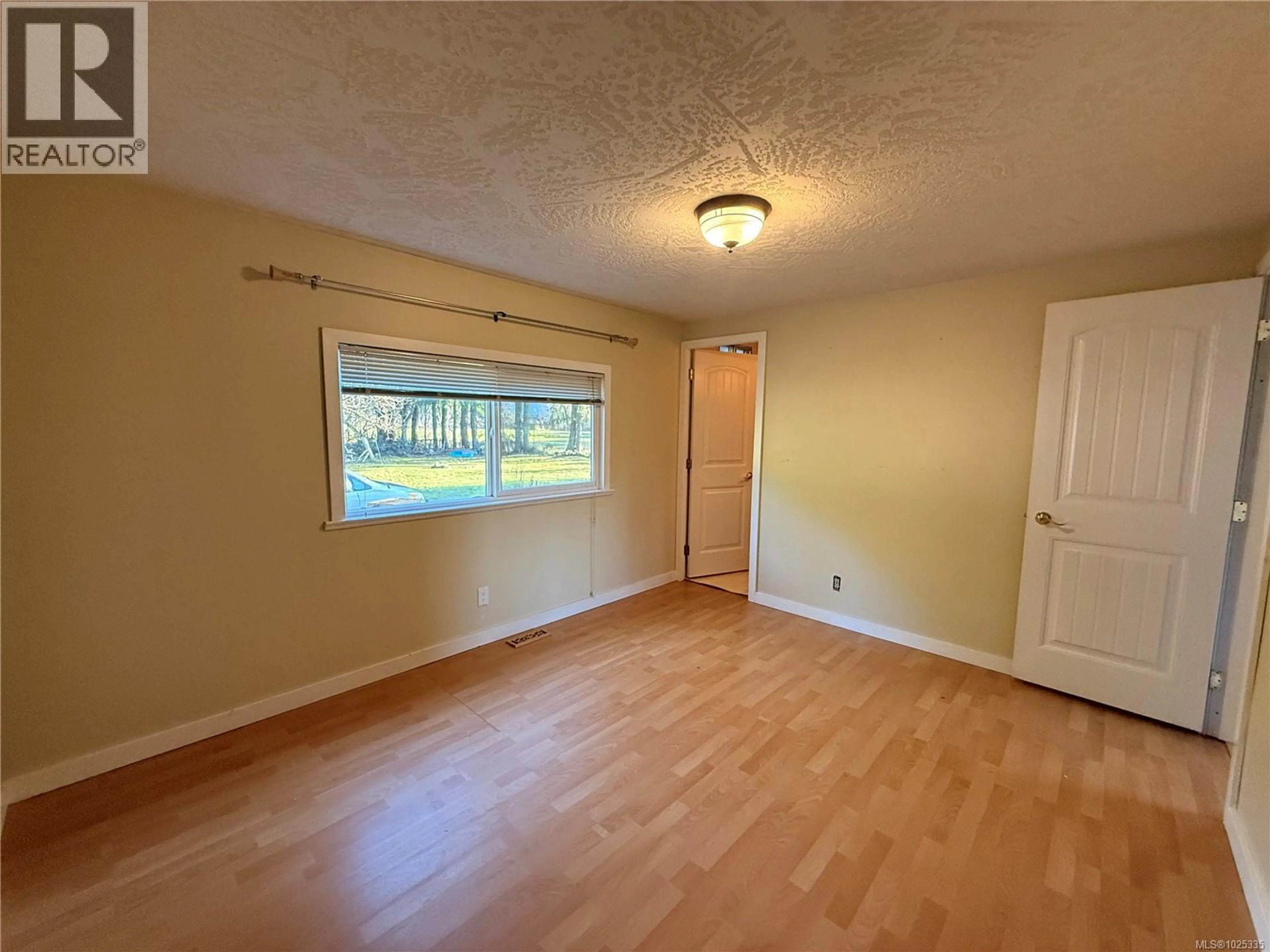 Property at 6001 PINE PARK PL, Nanaimo, BC