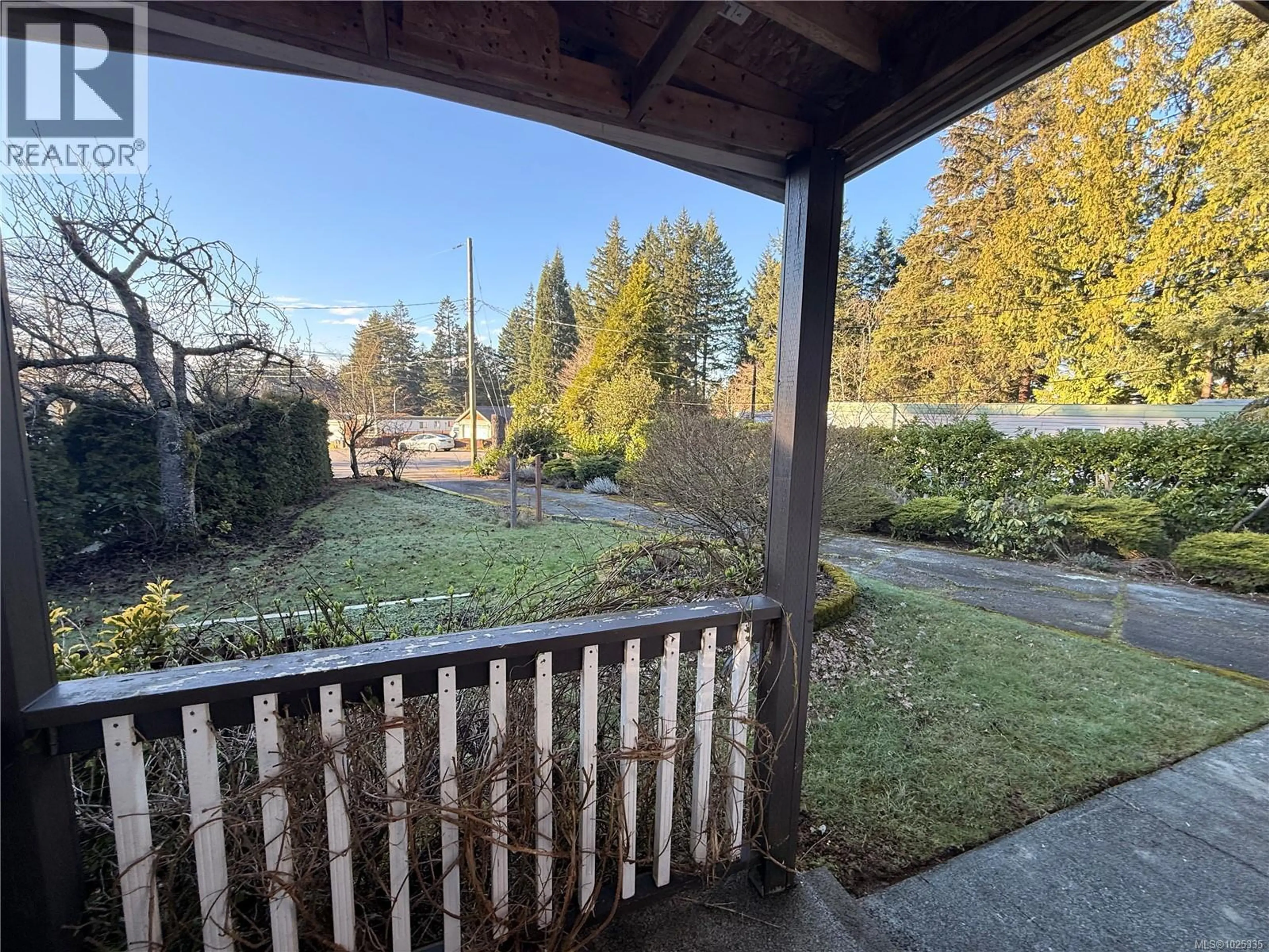 Property at 6001 PINE PARK PL, Nanaimo, BC