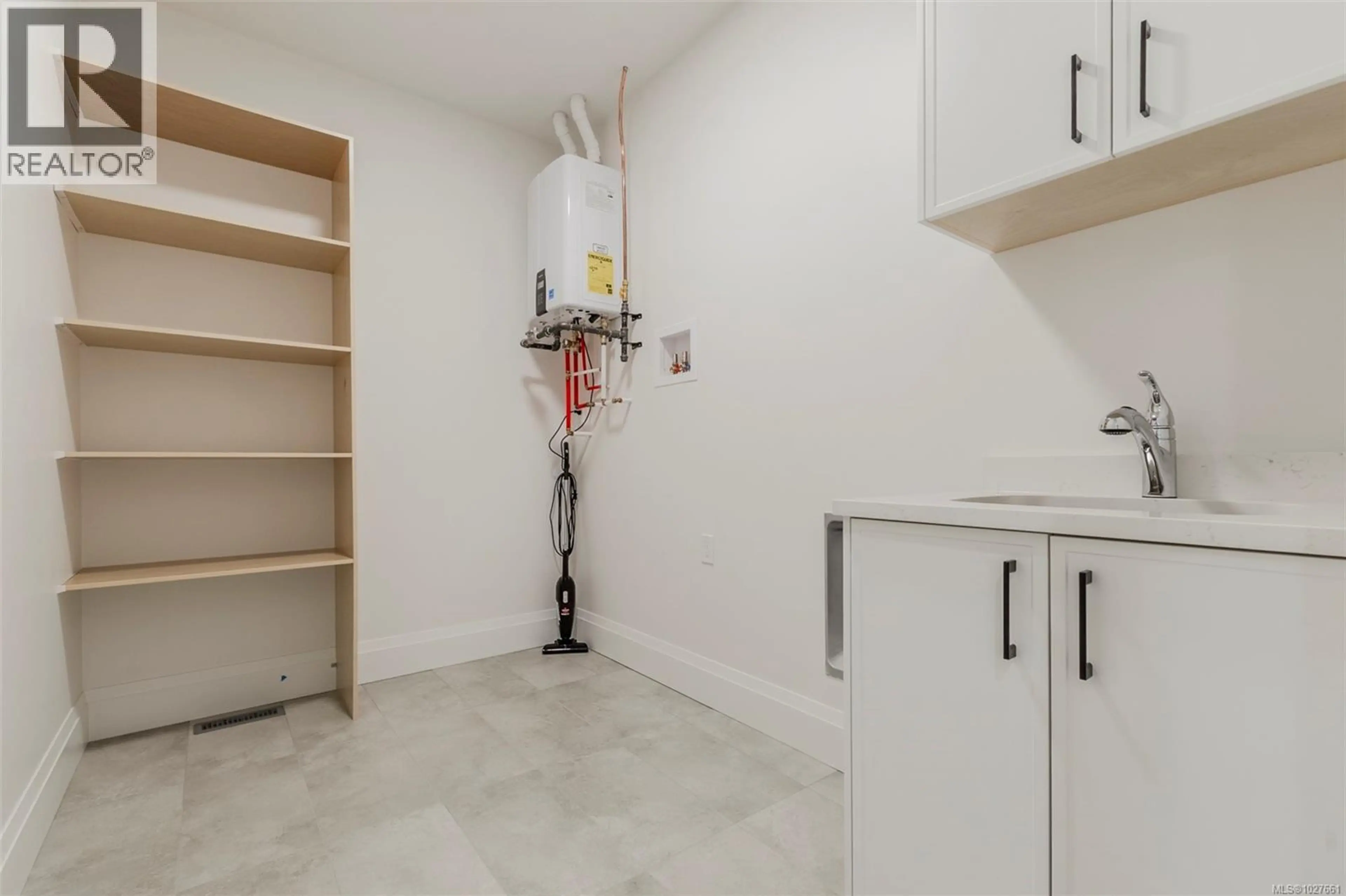 Property at #114 1234 VIEWTOP RD, Duncan, BC