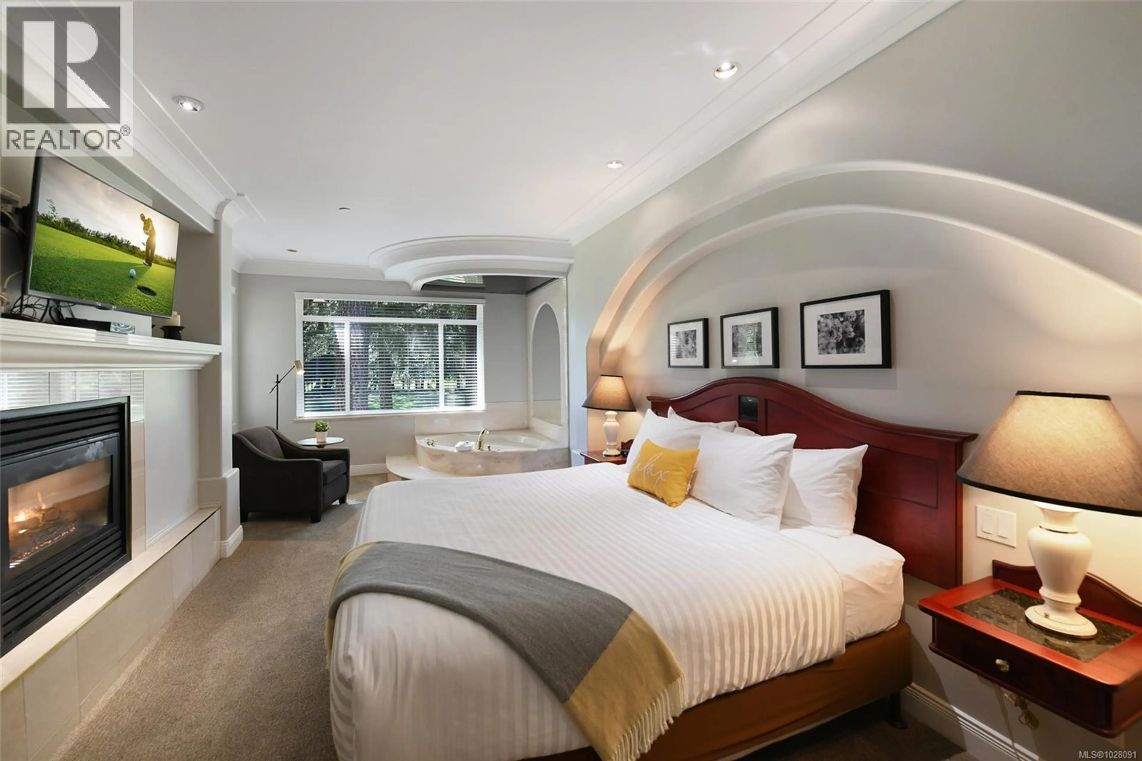 Property at #603/604 A 366 CLUBHOUSE DR, Courtenay, BC