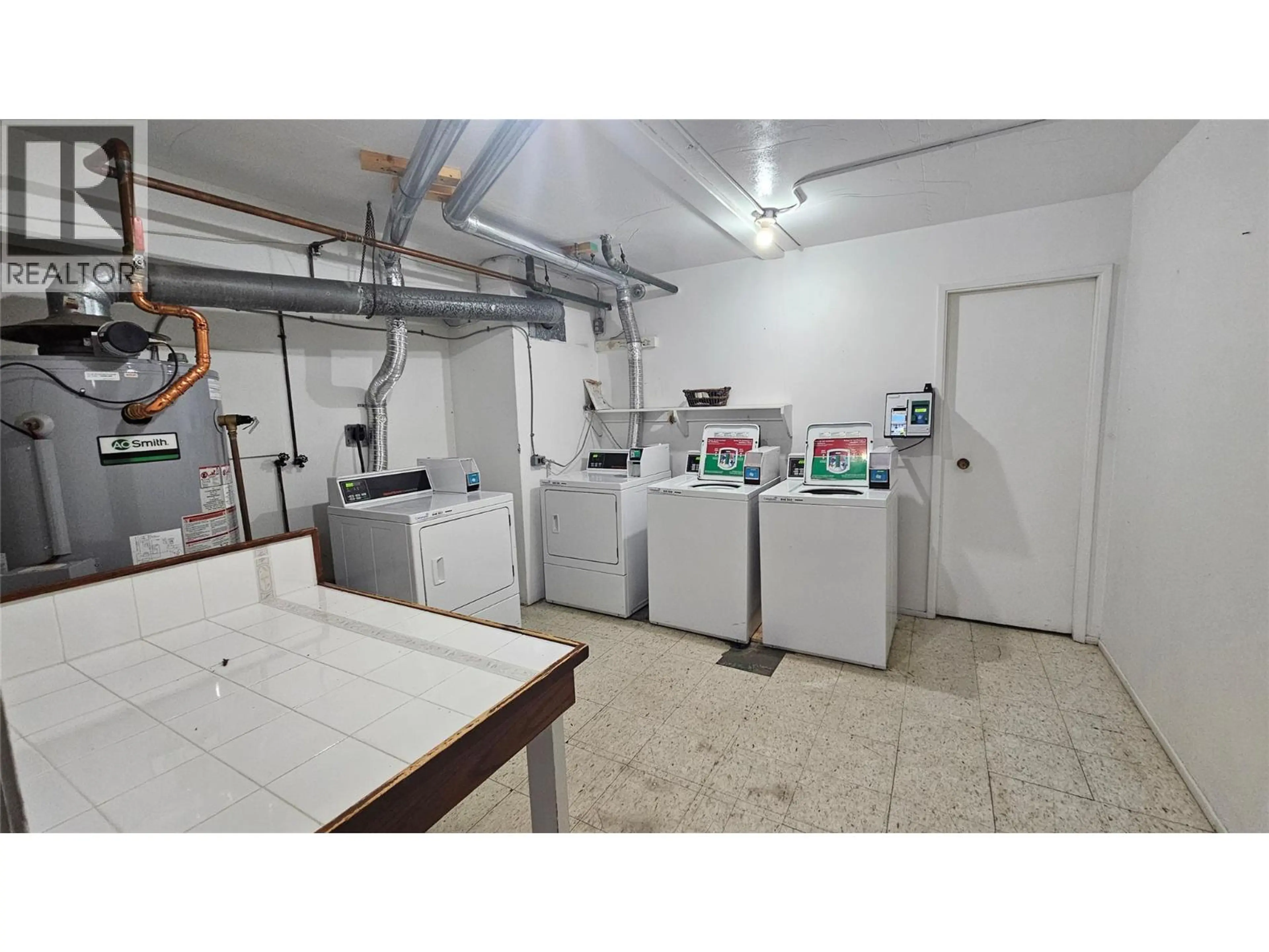 Property at 301 SCOTT AVENUE, Penticton, BC