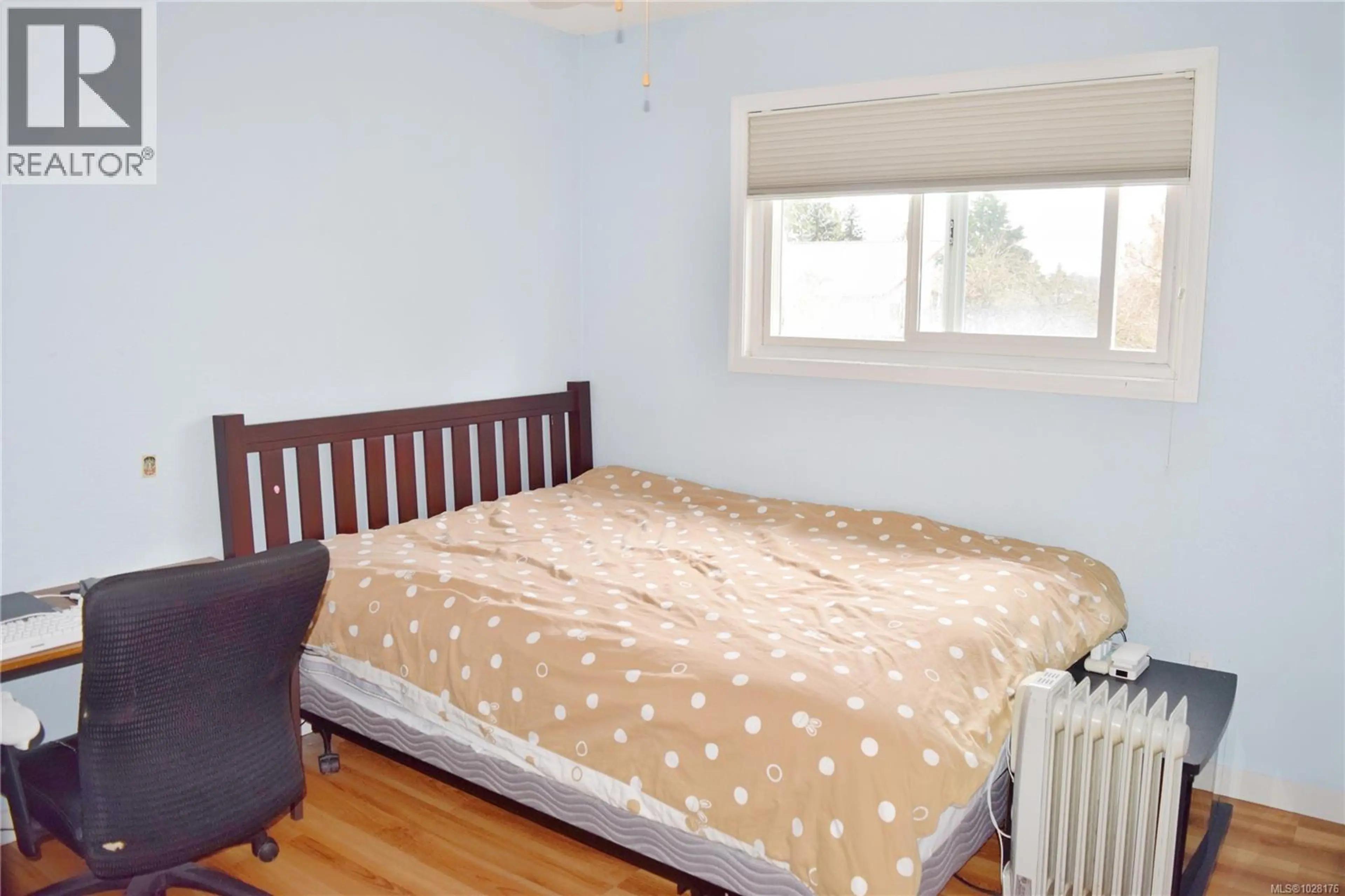 Property at 4091 DAWNVIEW CRES, Saanich, BC