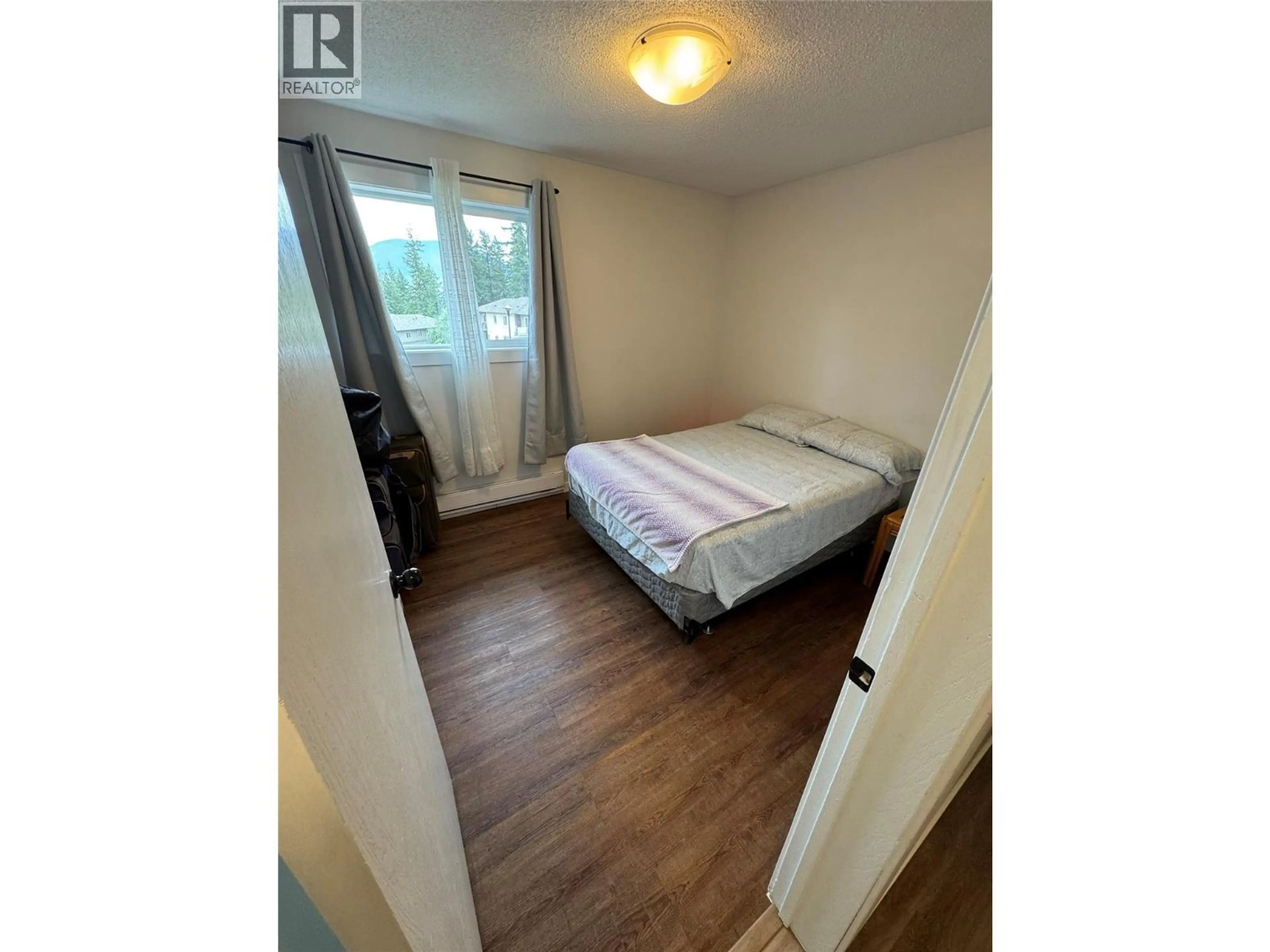 Property at #403 1451 1 AVENUE NE, Salmon Arm, BC