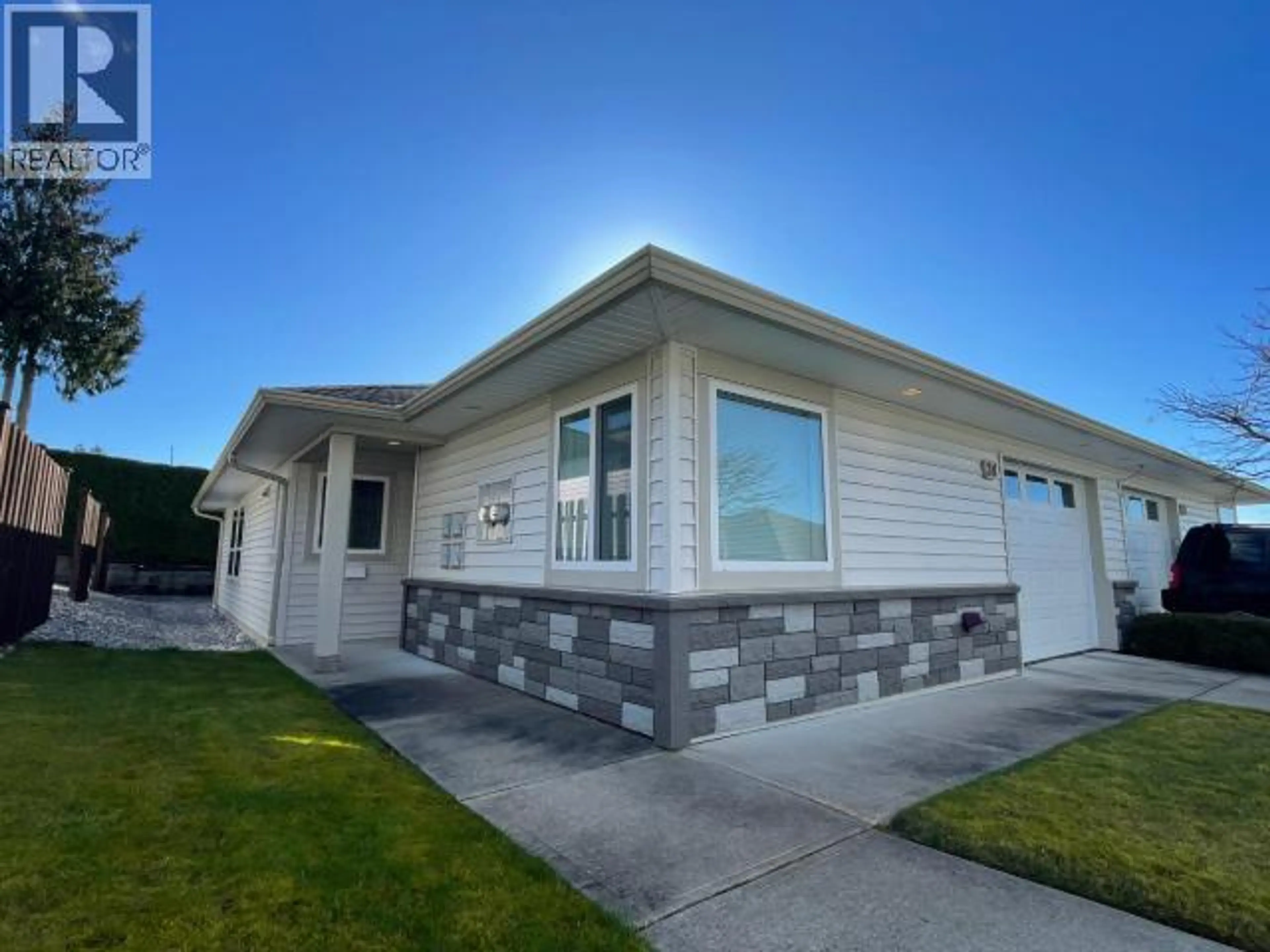 Property at #24 4415 MANSON AVE, Powell River, BC