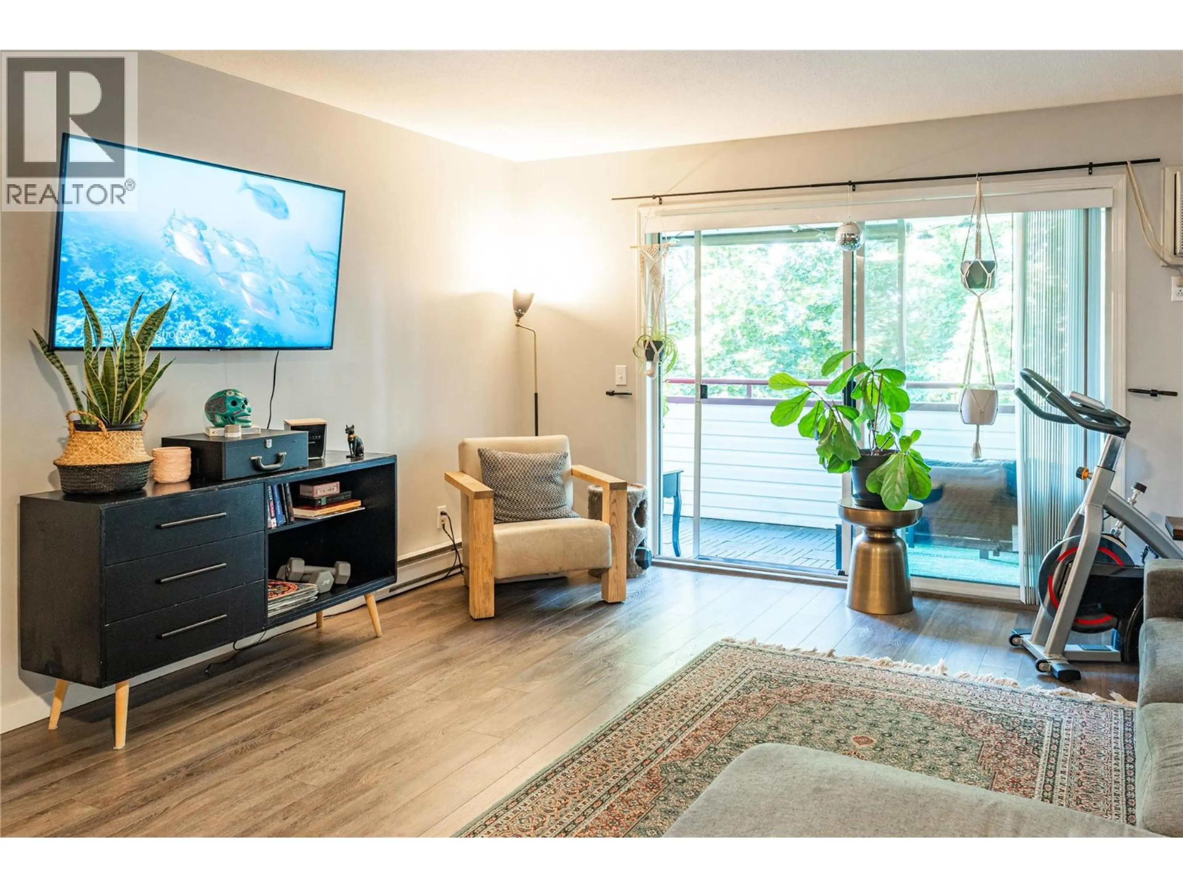 Property at #304 240 HOLLYWOOD ROAD N, Kelowna, BC