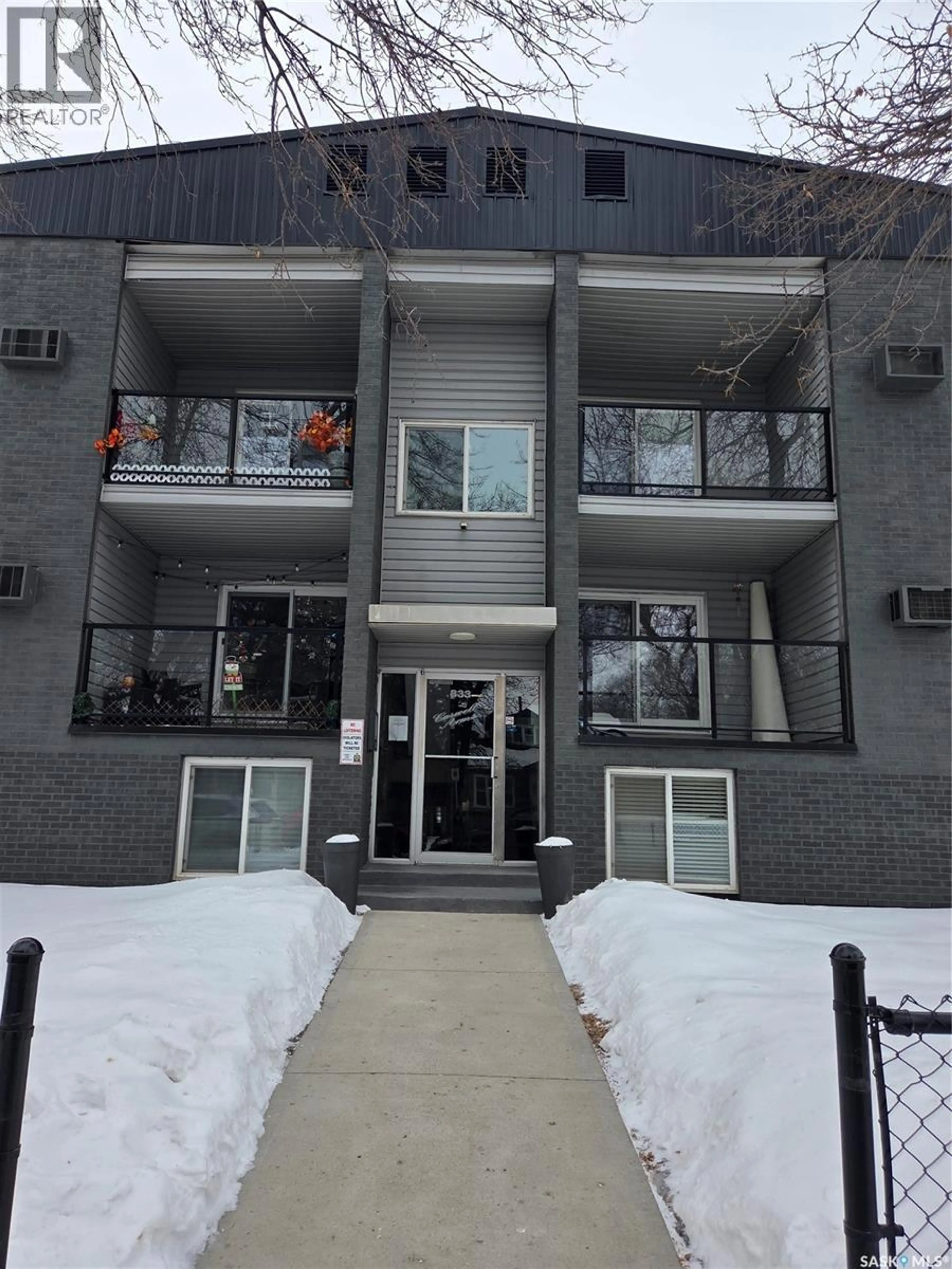 Property at #7 833 B AVENUE N, Saskatoon, SK