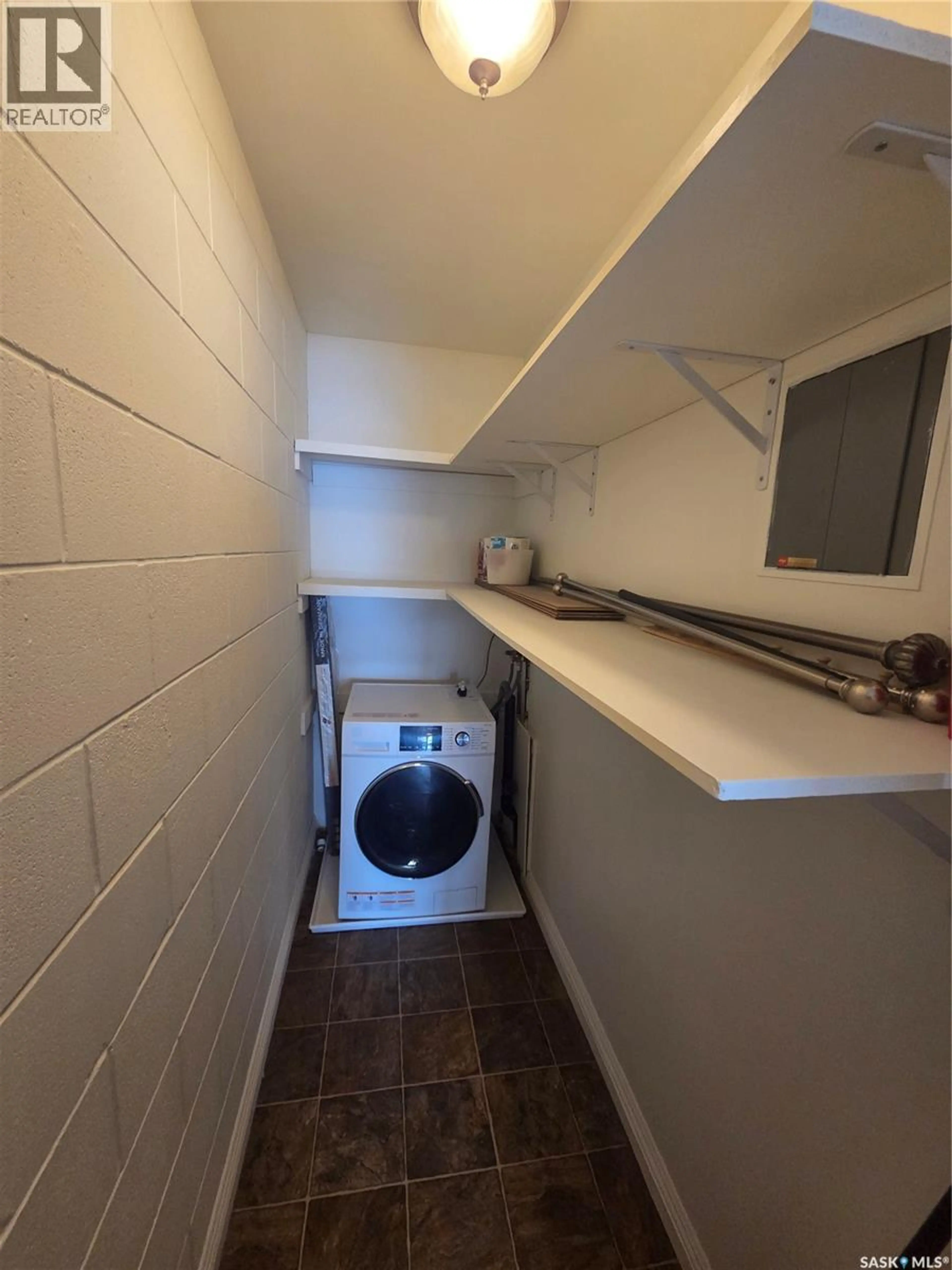 Property at #7 833 B AVENUE N, Saskatoon, SK