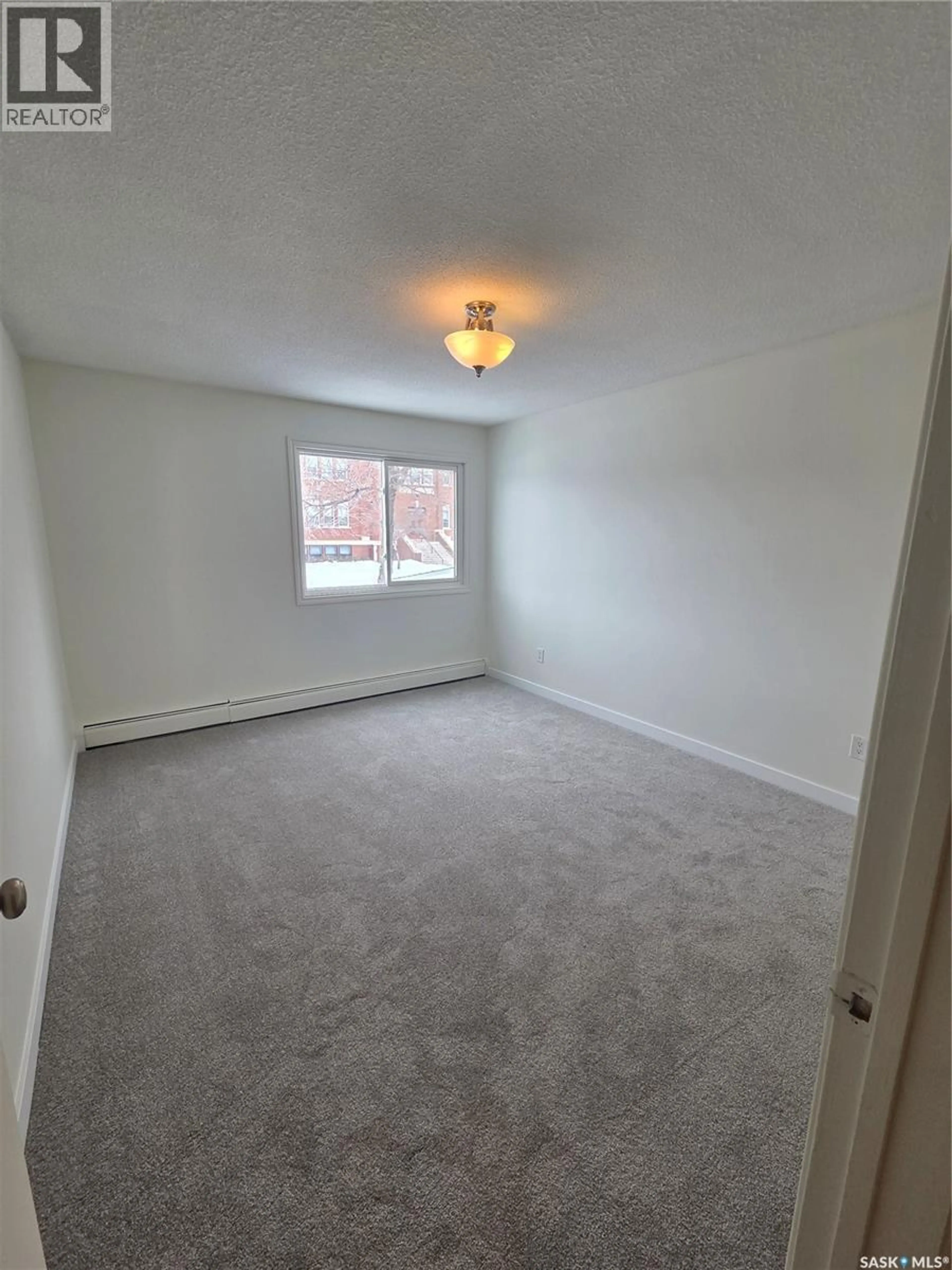 Property at #7 833 B AVENUE N, Saskatoon, SK