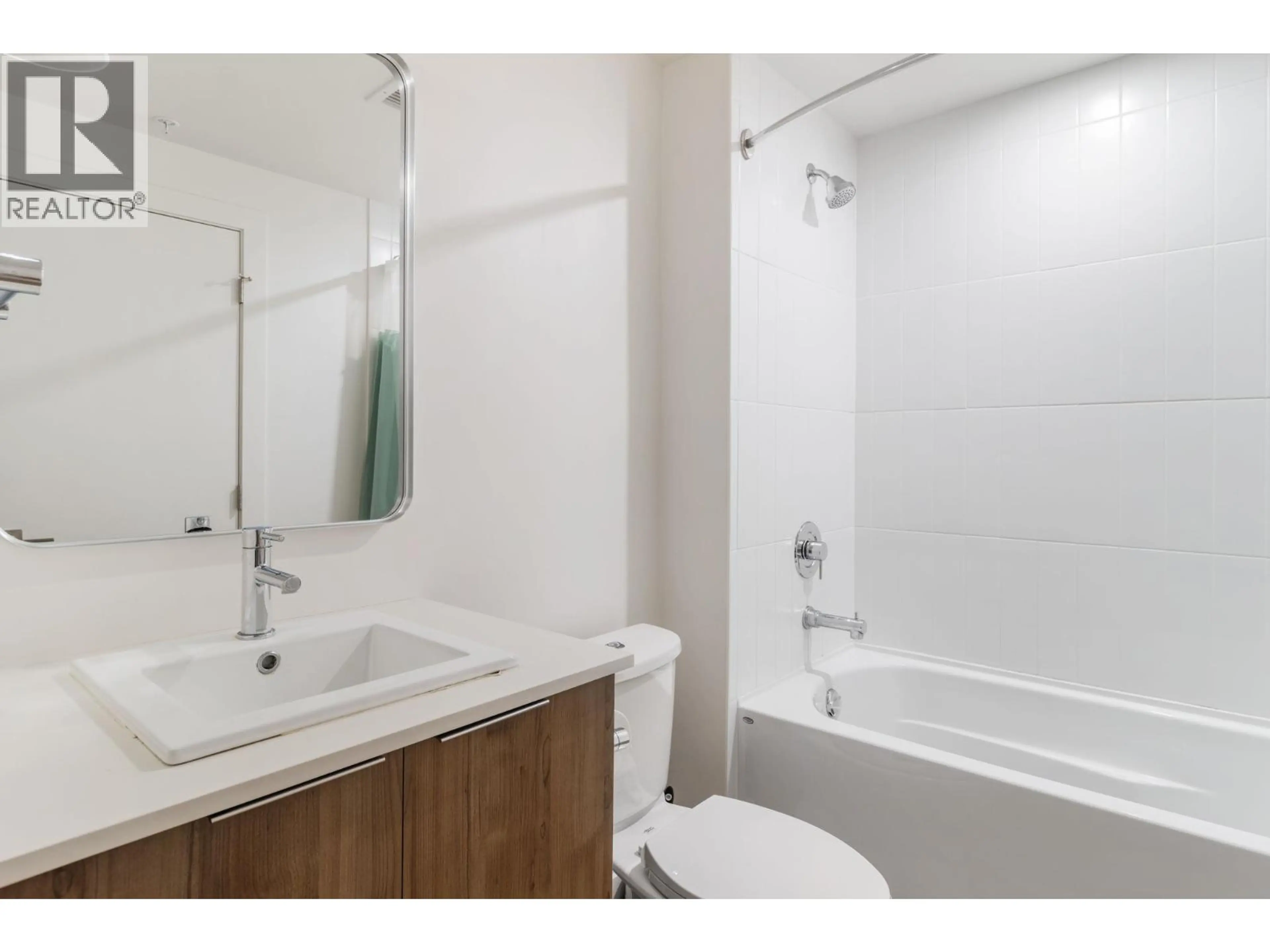 Property at #404 604 CAWSTON AVENUE, Kelowna, BC