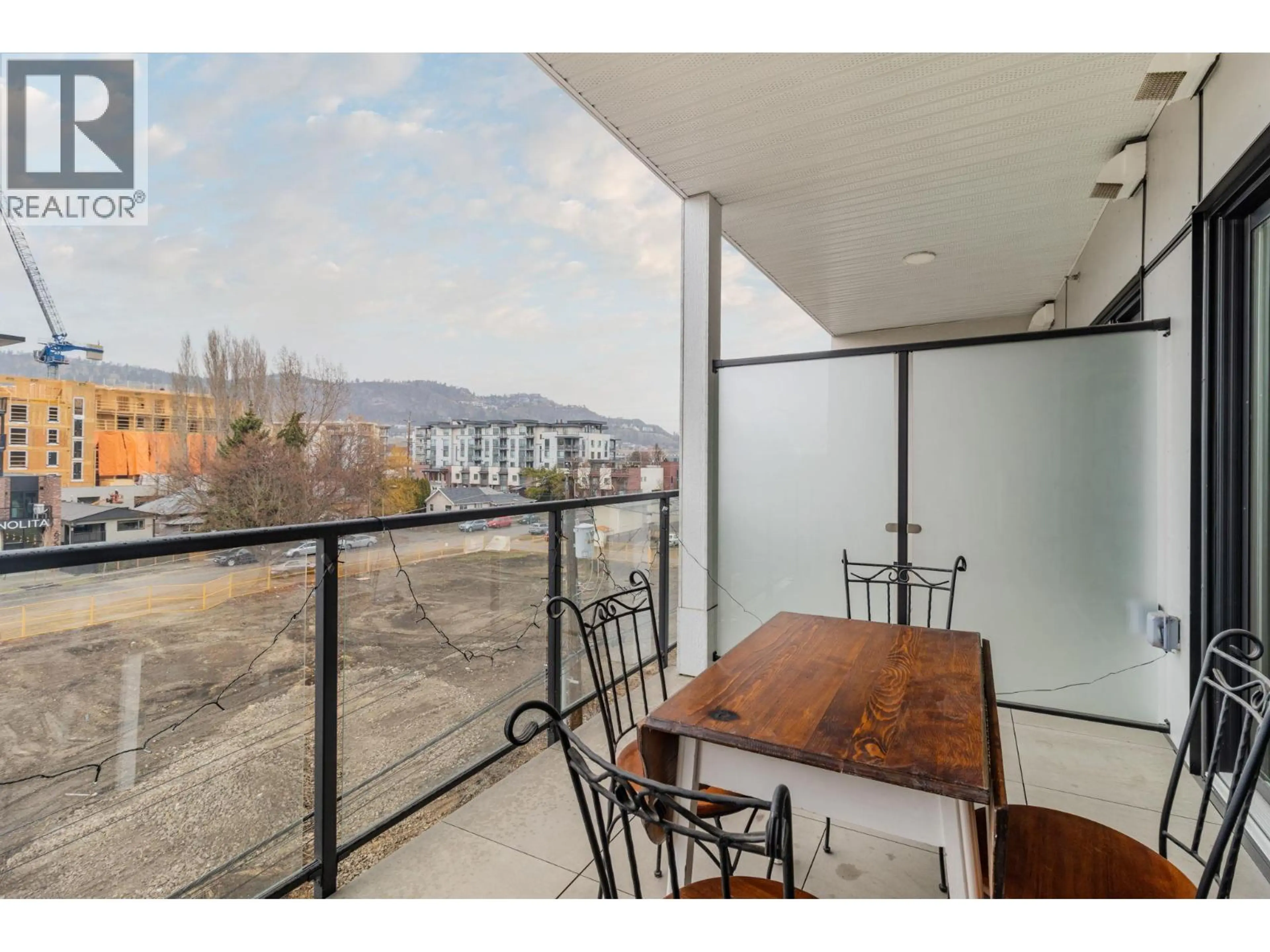 Property at #404 604 CAWSTON AVENUE, Kelowna, BC