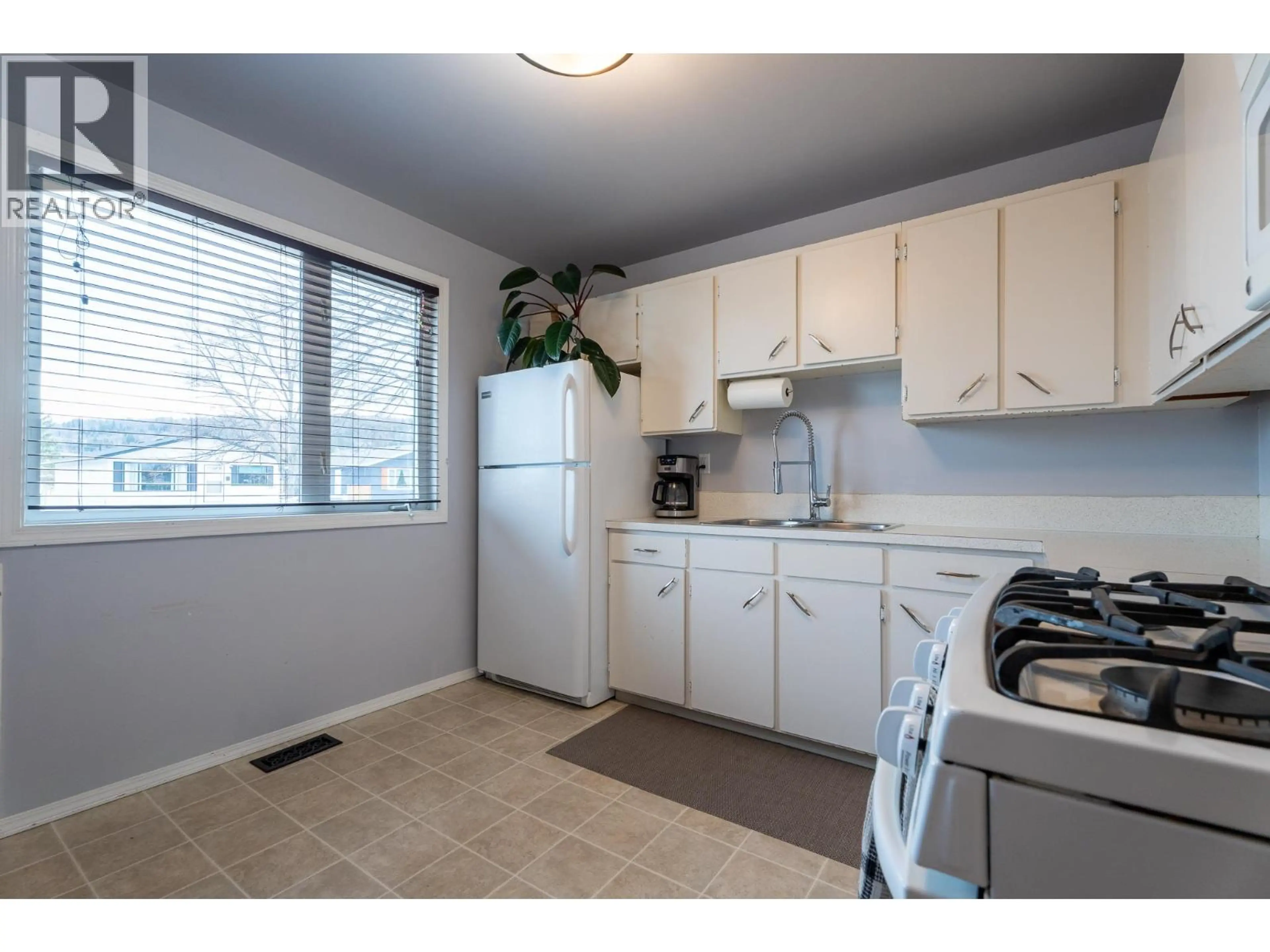 Property at 1228 GENEVIEVE CRESCENT, Prince George, BC