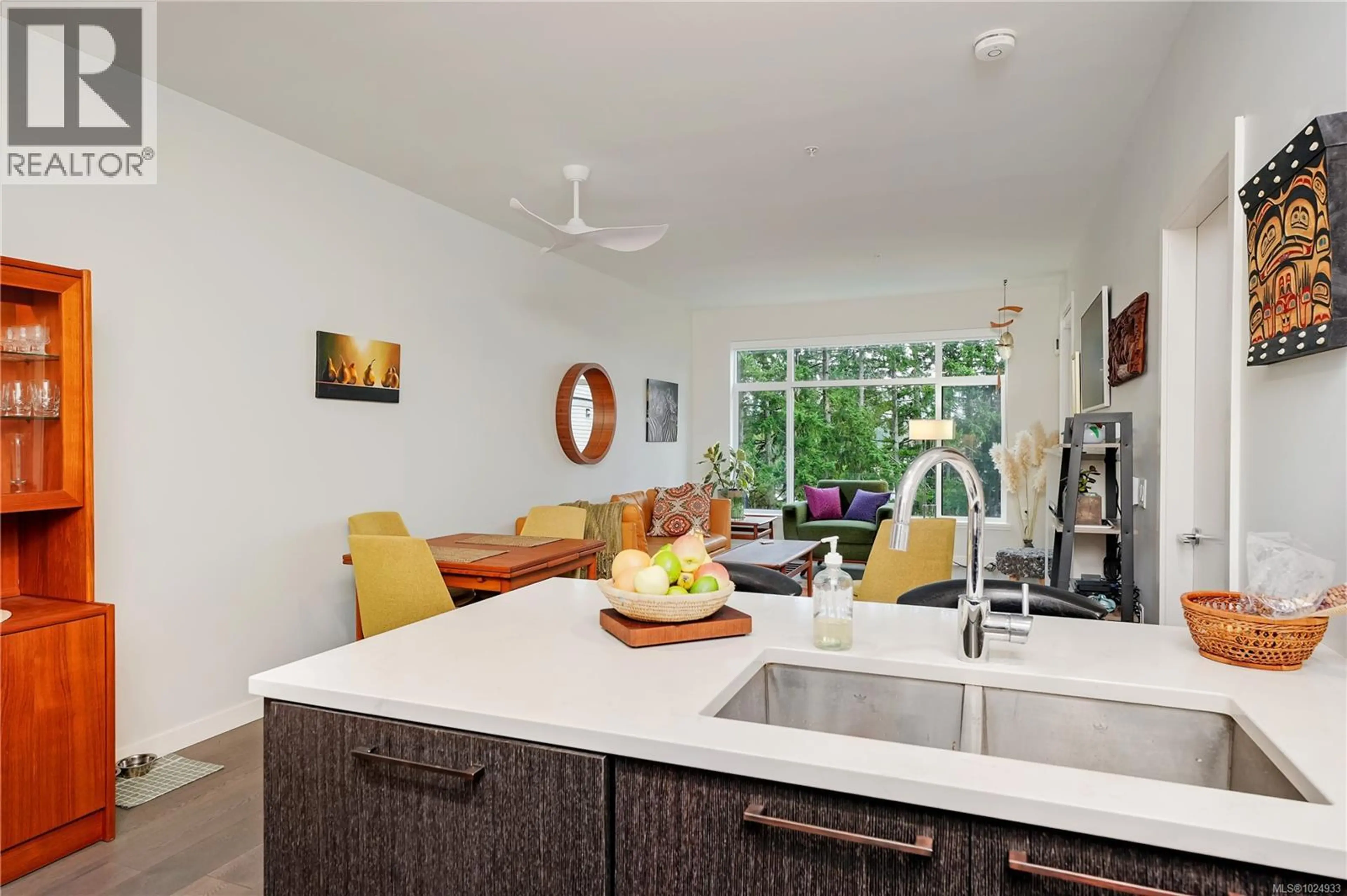 Property at #308 7162 WEST SAANICH RD, Central Saanich, BC