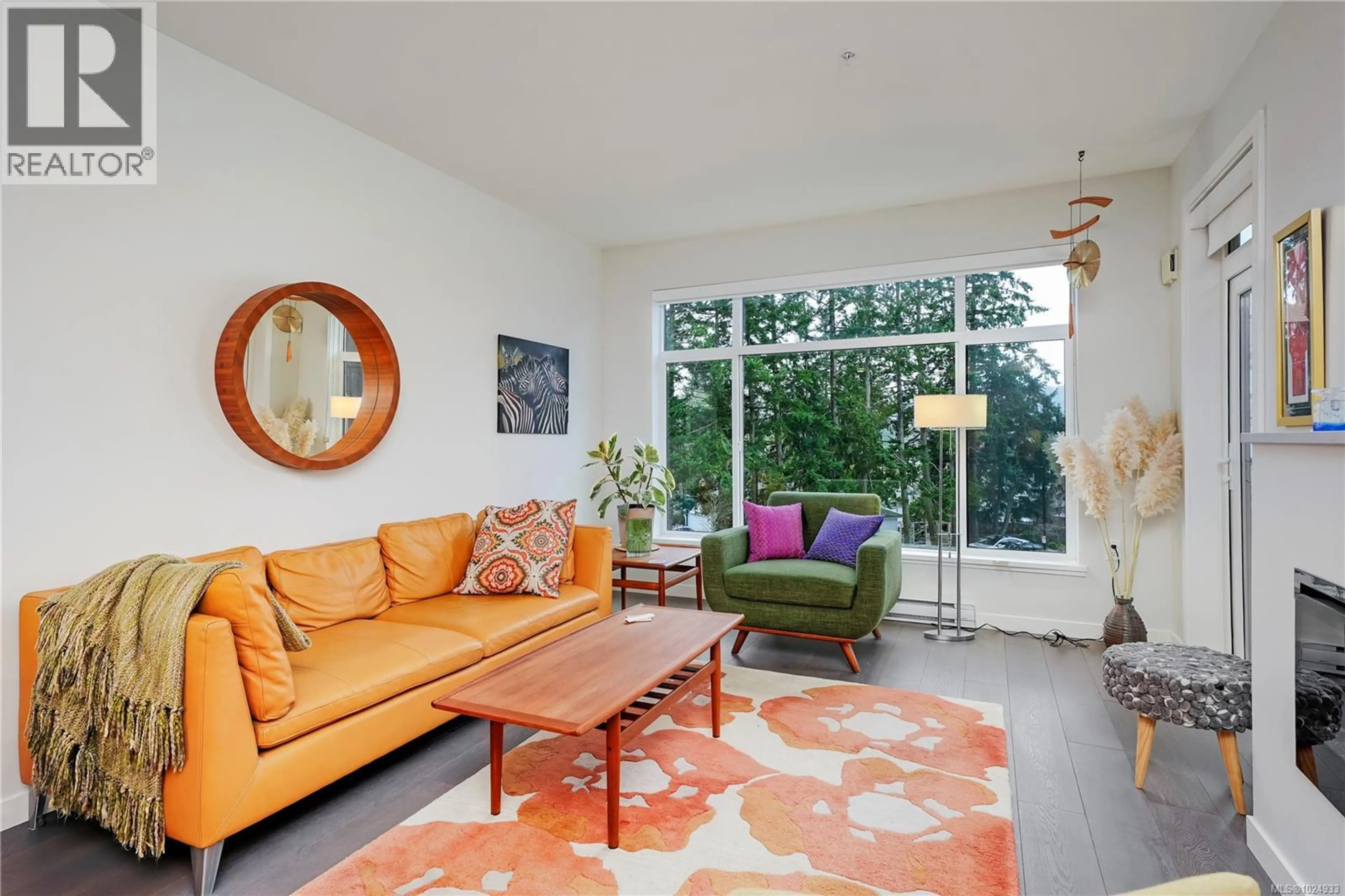 Property at #308 7162 WEST SAANICH RD, Central Saanich, BC