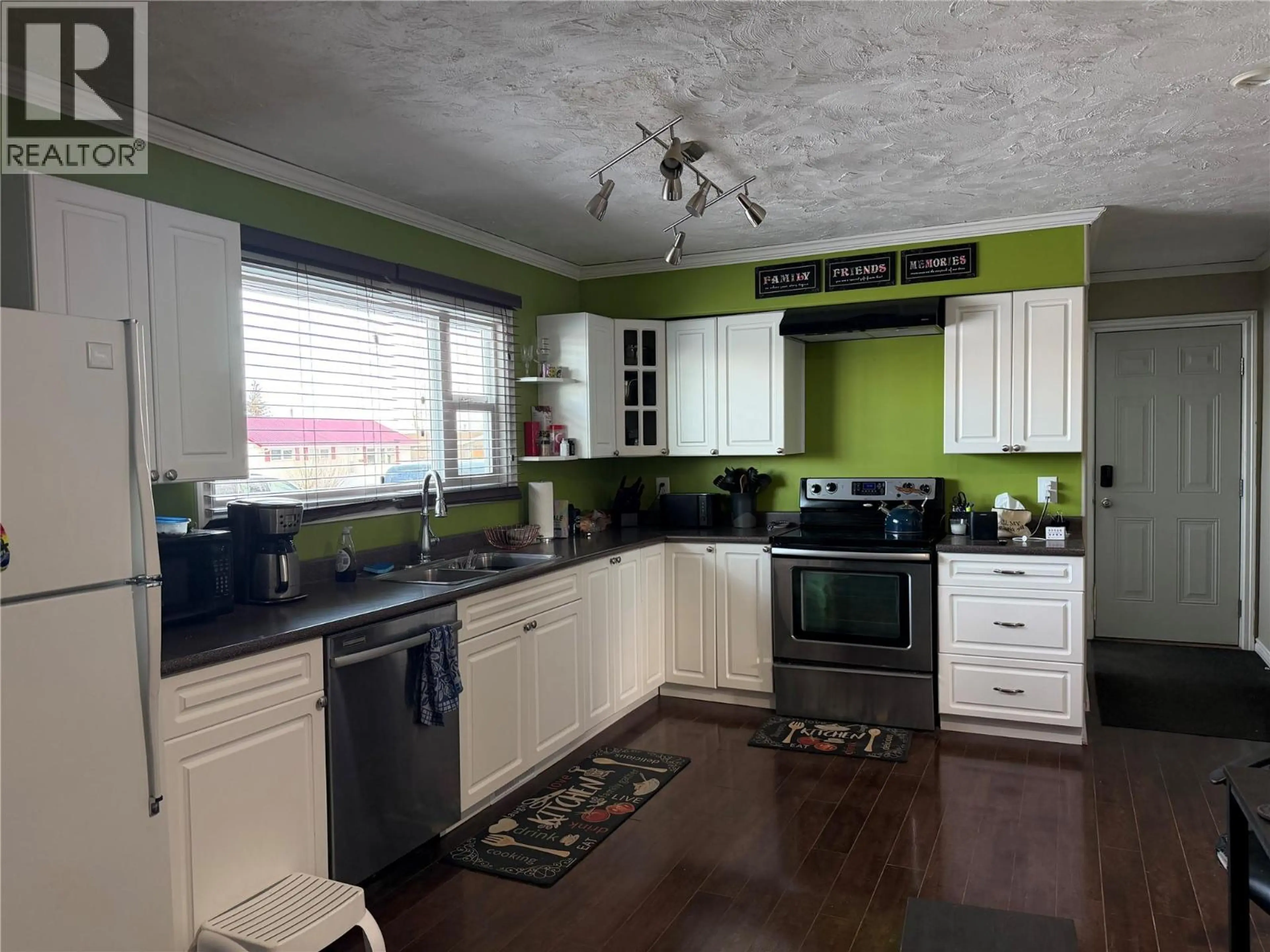 Property at 1513 115 AVENUE, Dawson Creek, BC