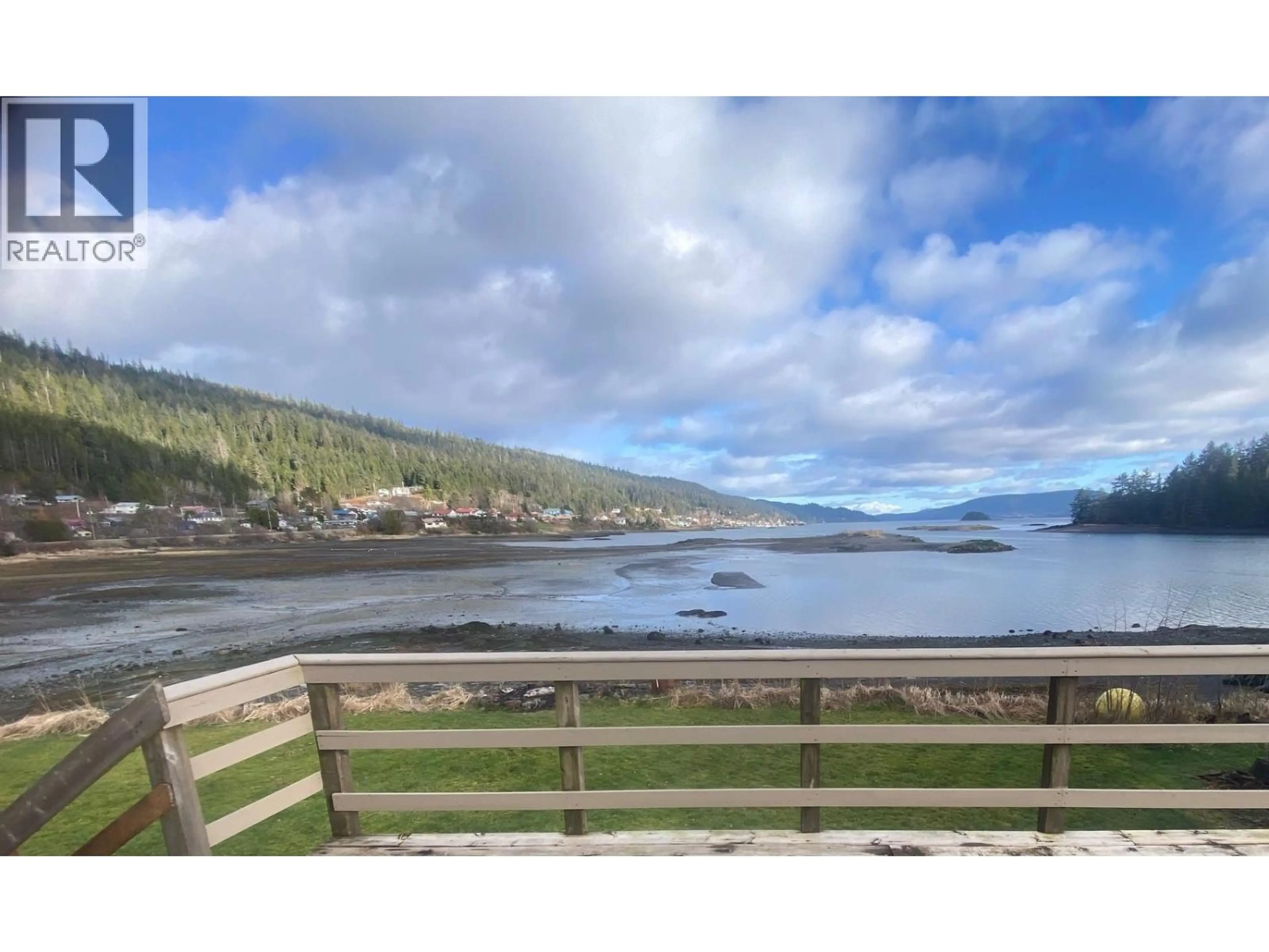 Property at 614 5TH AVENUE, Daajing Giids City, BC