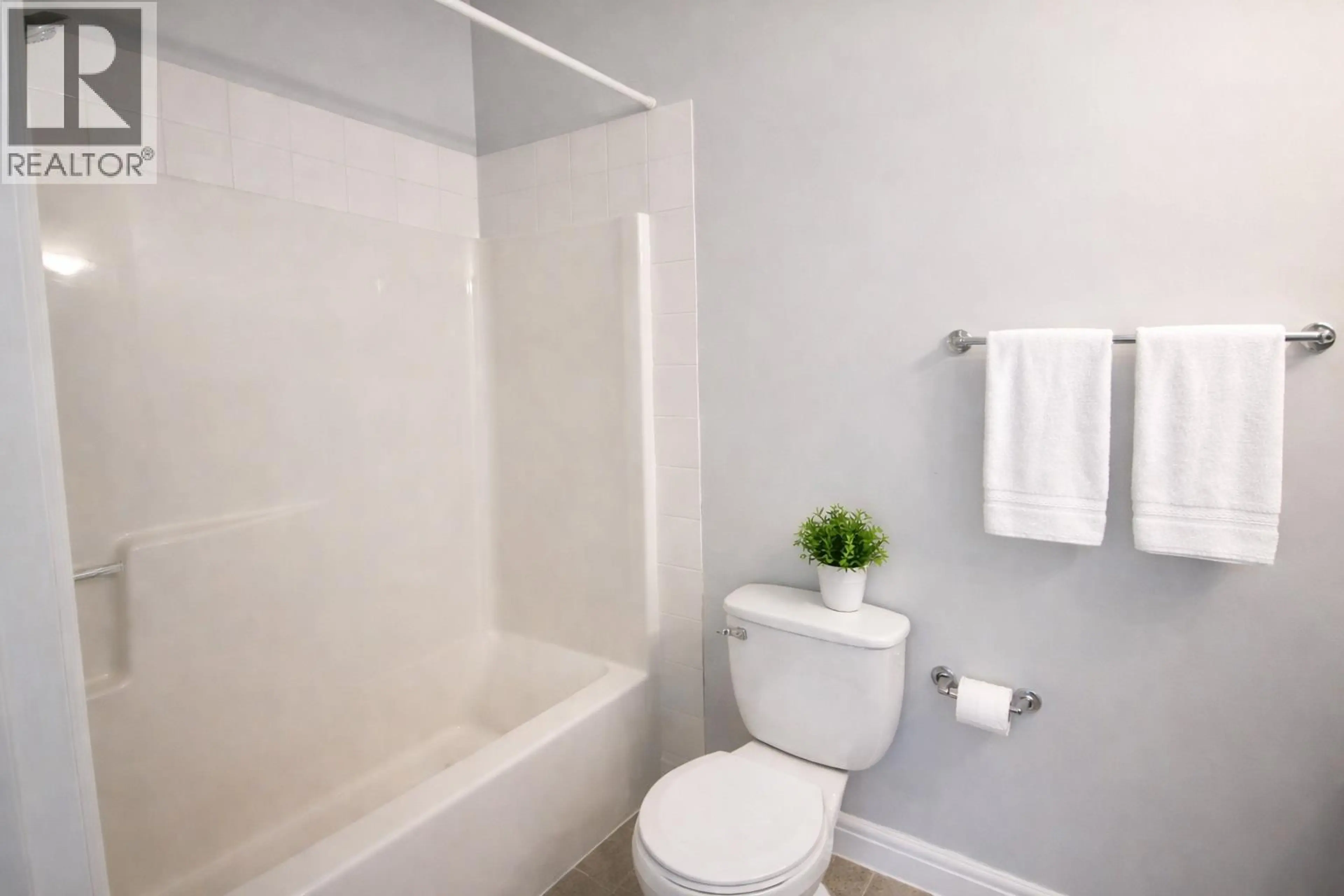 Property at #101 3011 SOUTH MAIN STREET, Penticton, BC