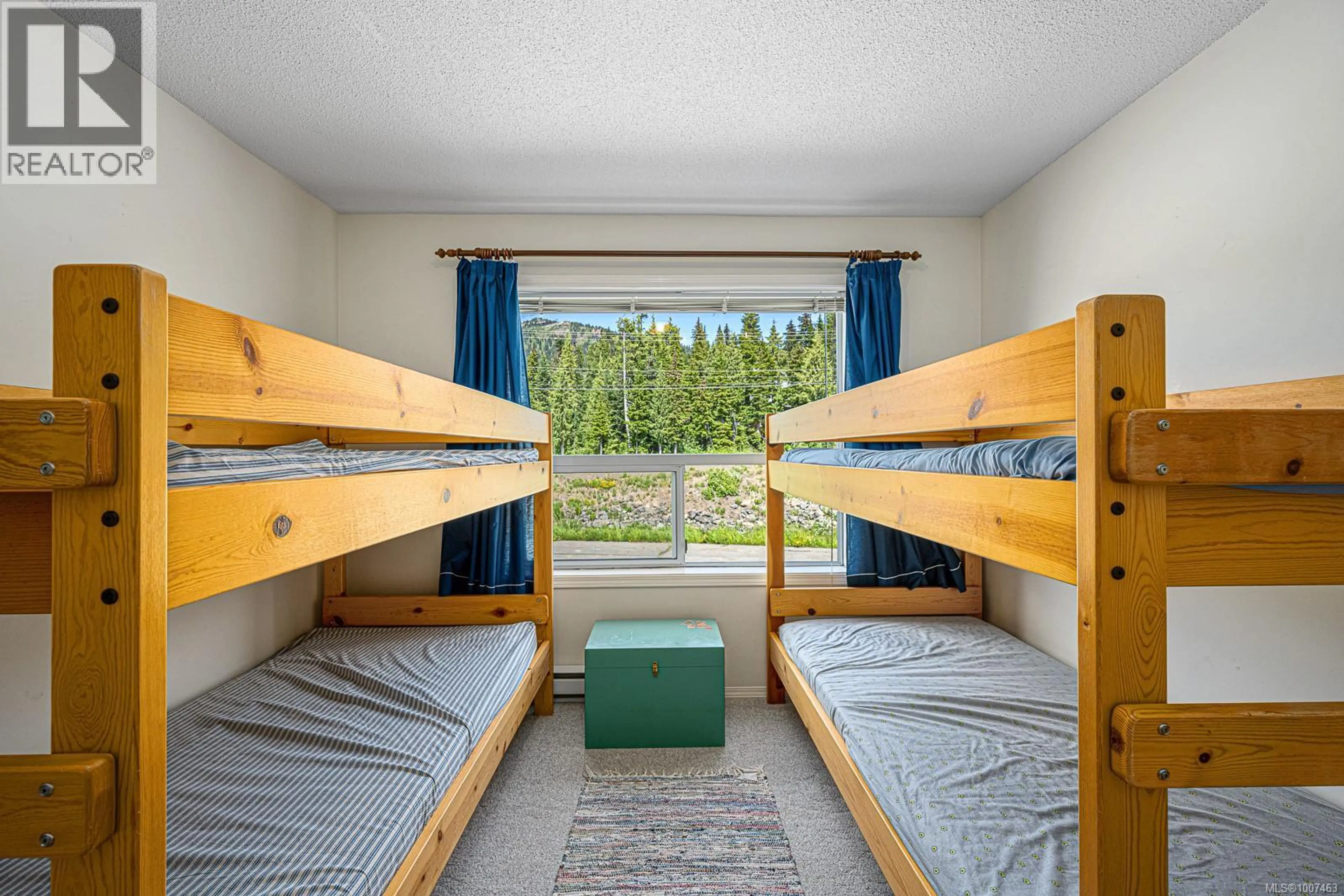 Property at #209 1105 HENRY RD, Courtenay, BC