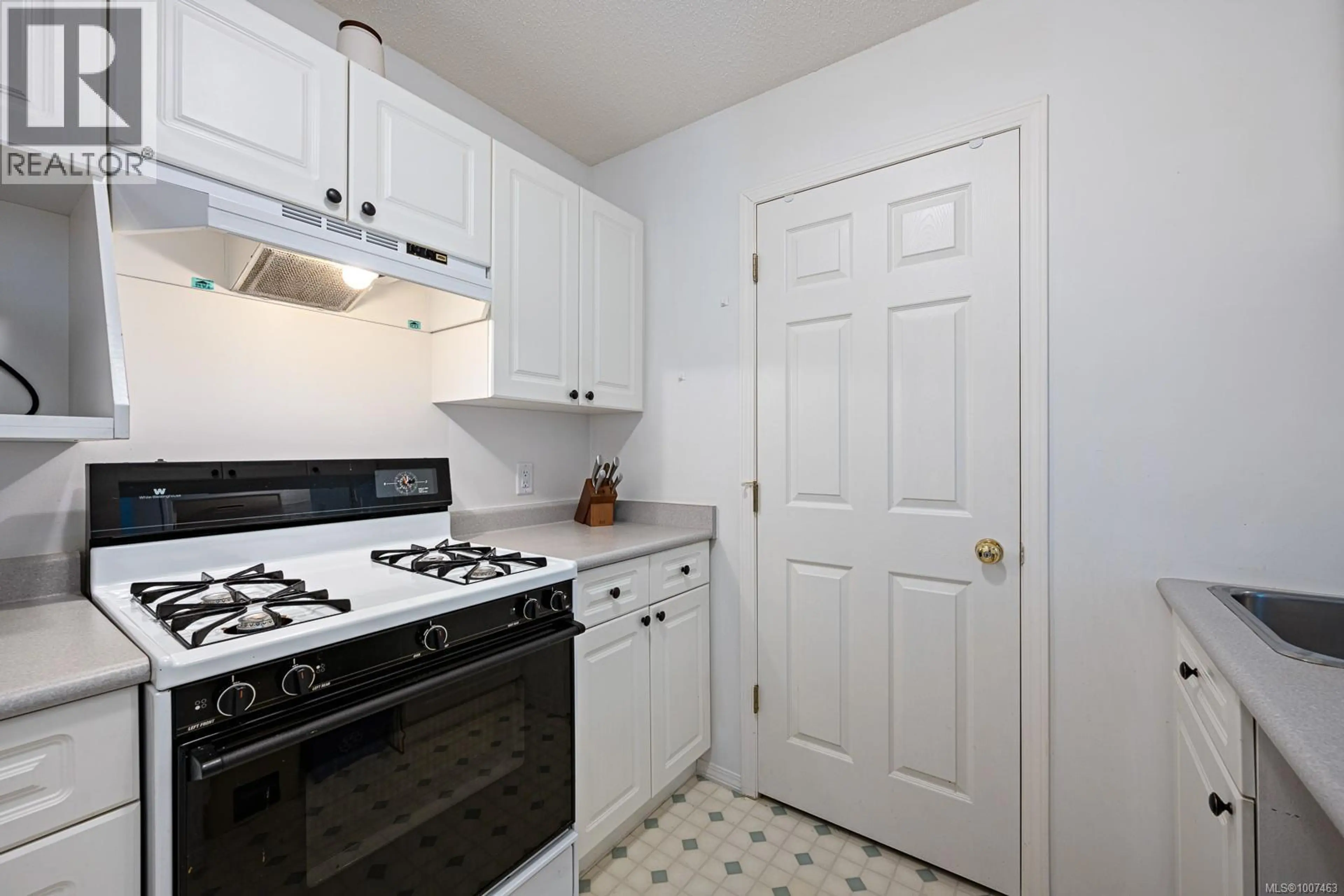 Property at #209 1105 HENRY RD, Courtenay, BC