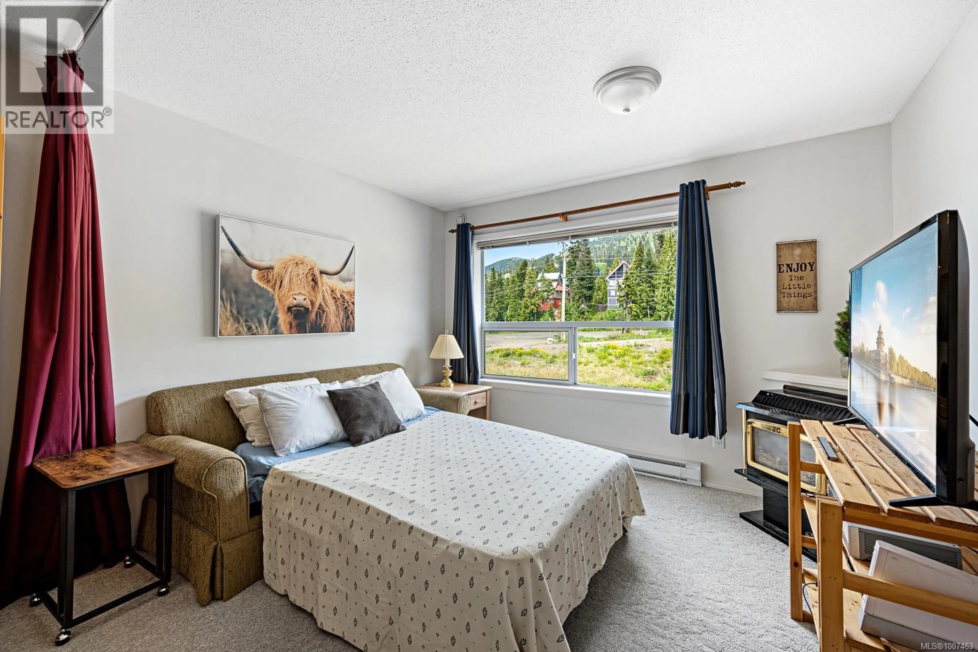 Property at #209 1105 HENRY RD, Courtenay, BC