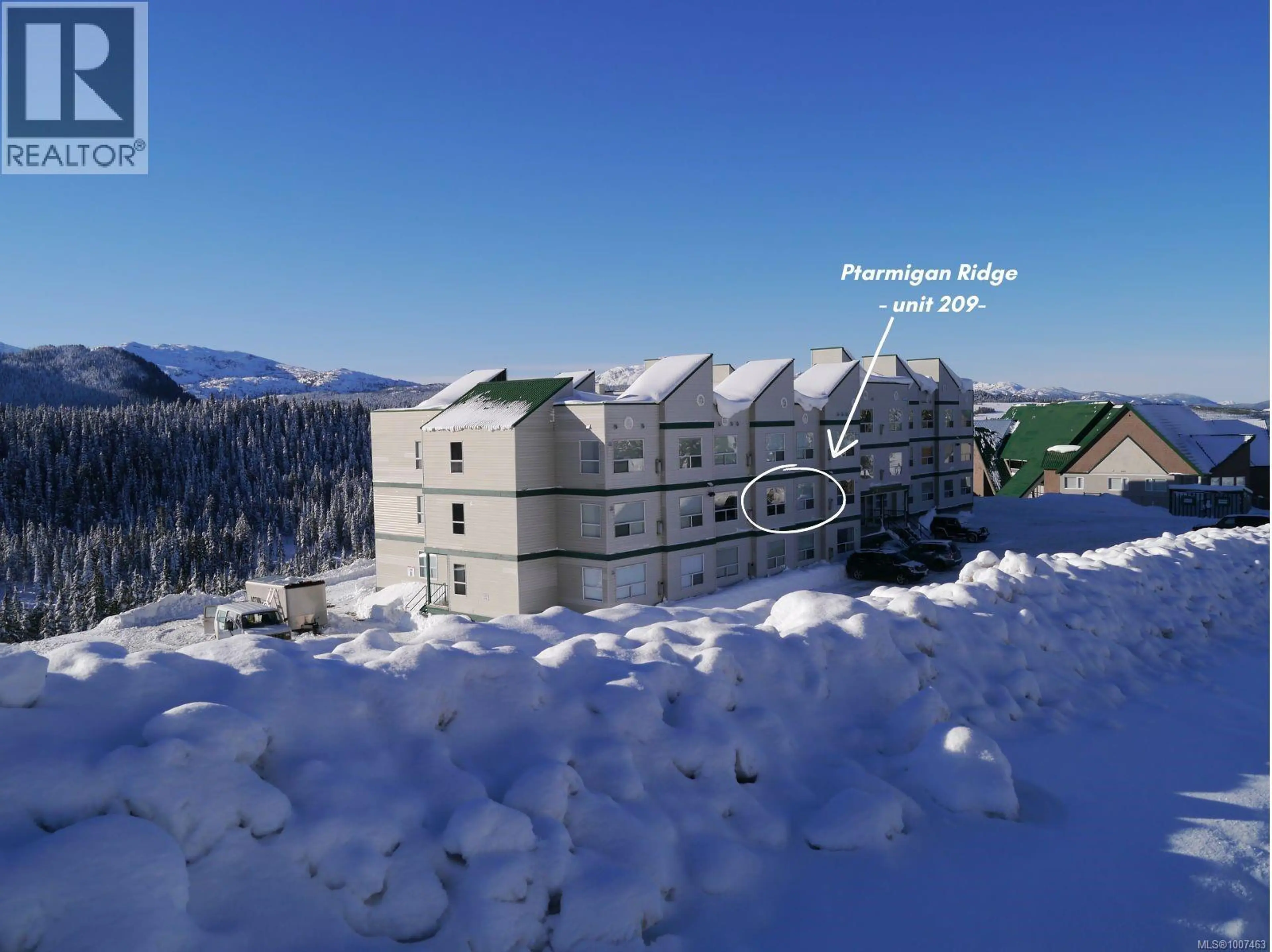 Property at #209 1105 HENRY RD, Courtenay, BC