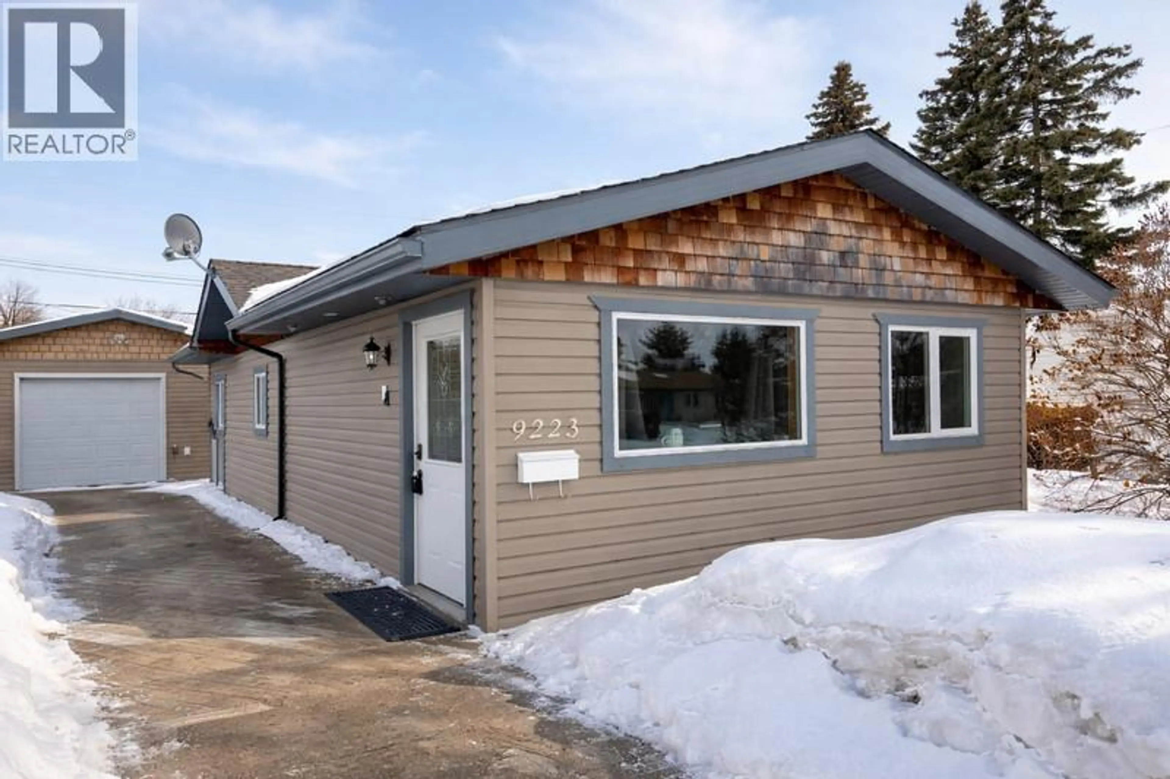 Property at 9223 106 AVENUE, Fort St. John, BC