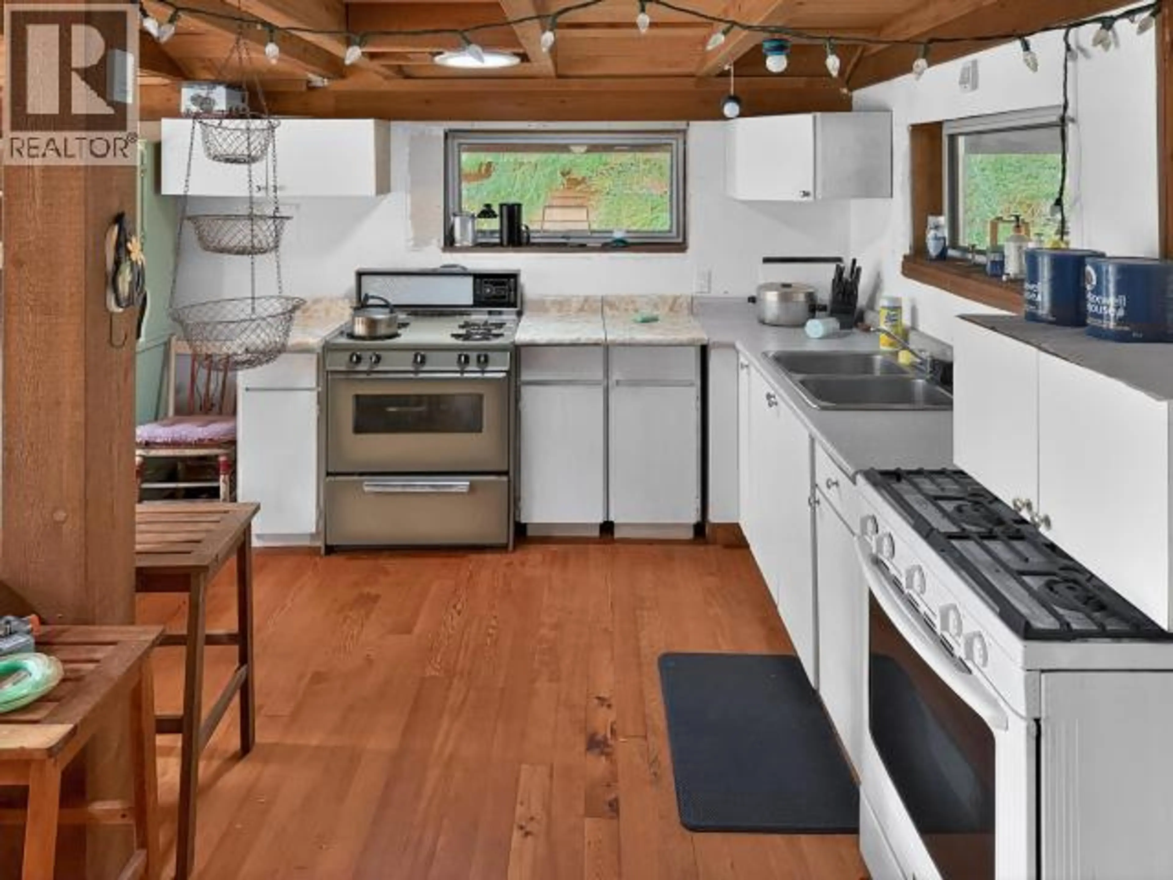 Property at 1229 TENNYSON RD, Savary Island, BC