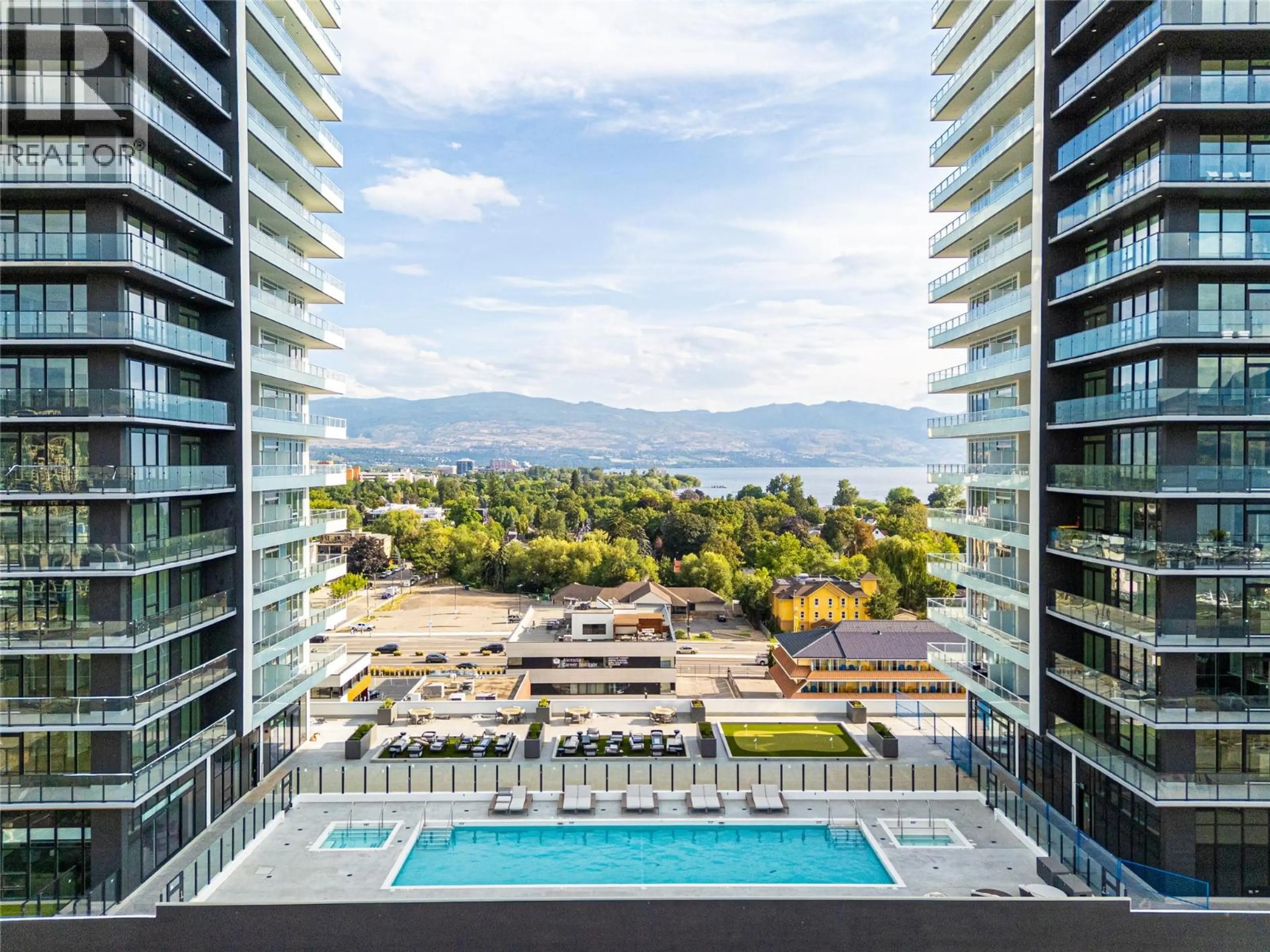 Property at #2401 238 LEON AVENUE, Kelowna, BC