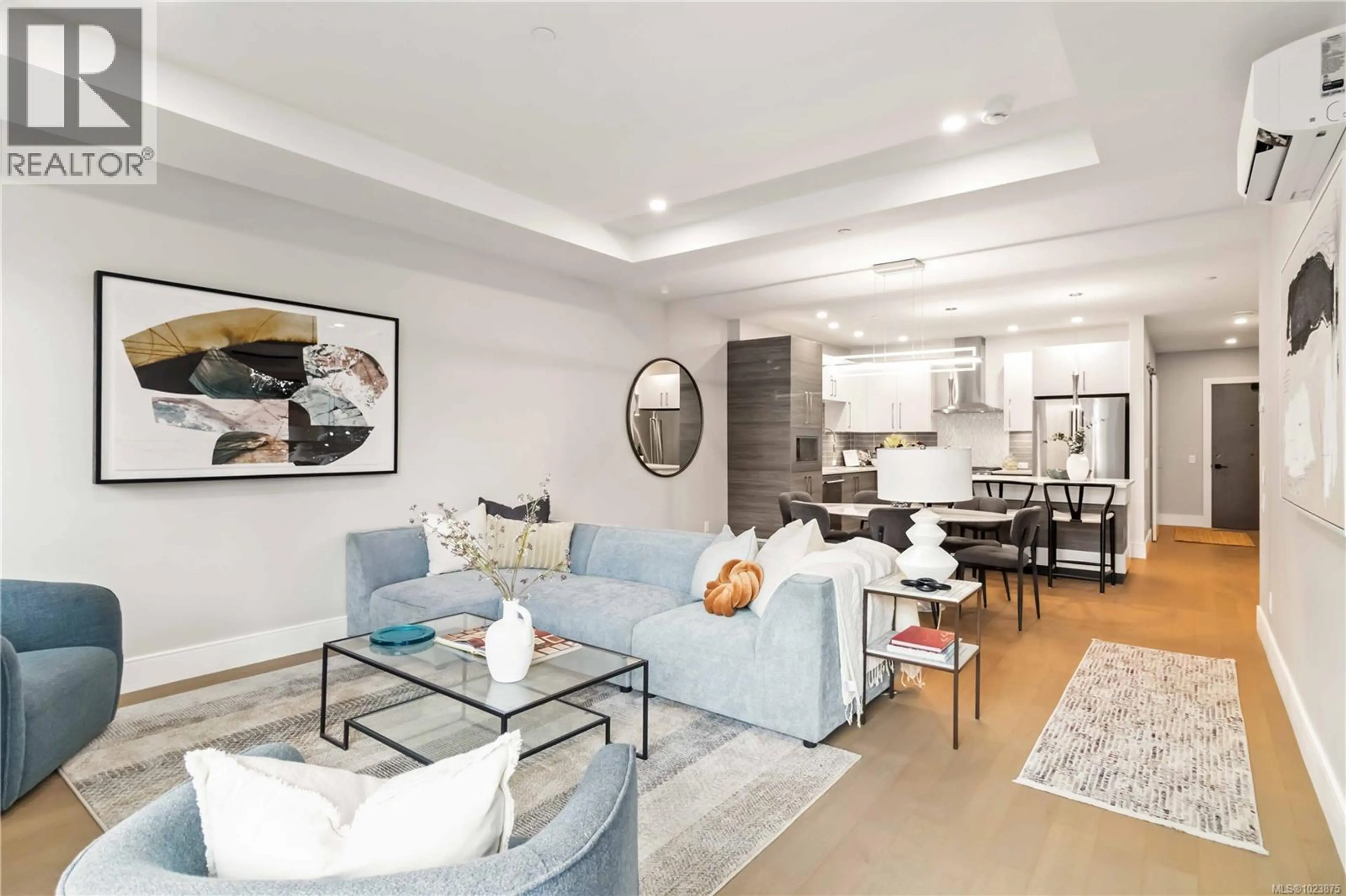 Property at #305 990 DOUMAC AVE, Saanich, BC