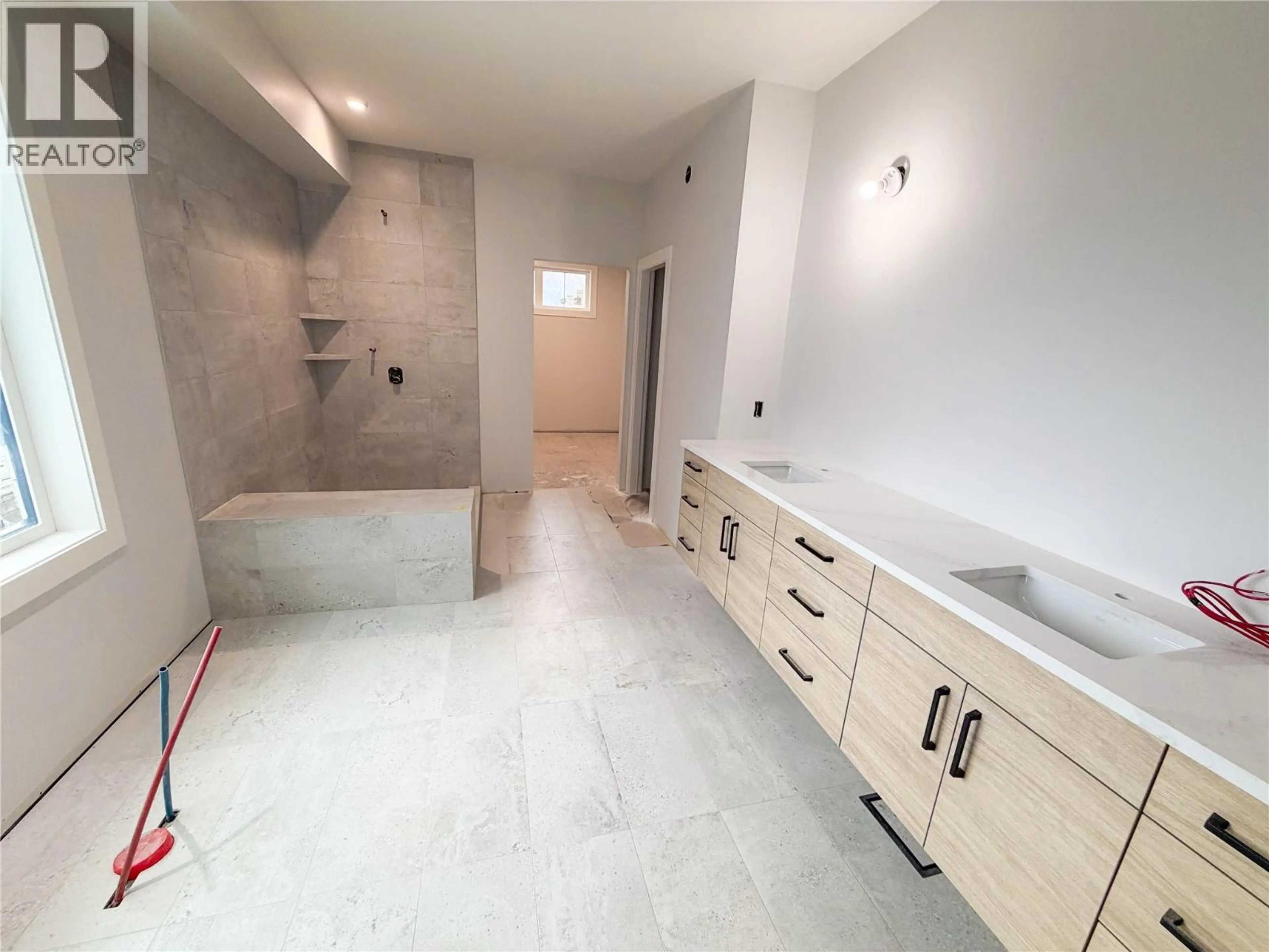 Property at 1531 OLIVE POND PLACE, Kelowna, BC