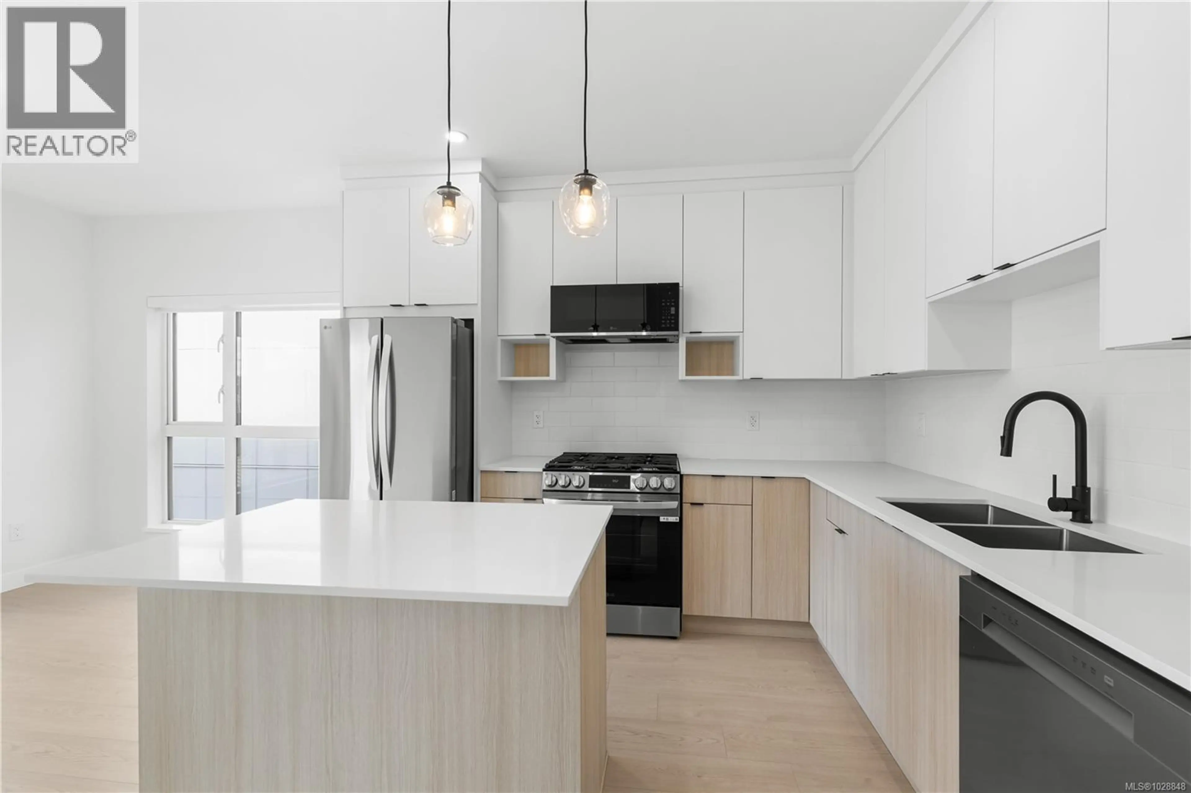 Property at #317 2629 MILLSTREAM RD, Langford, BC