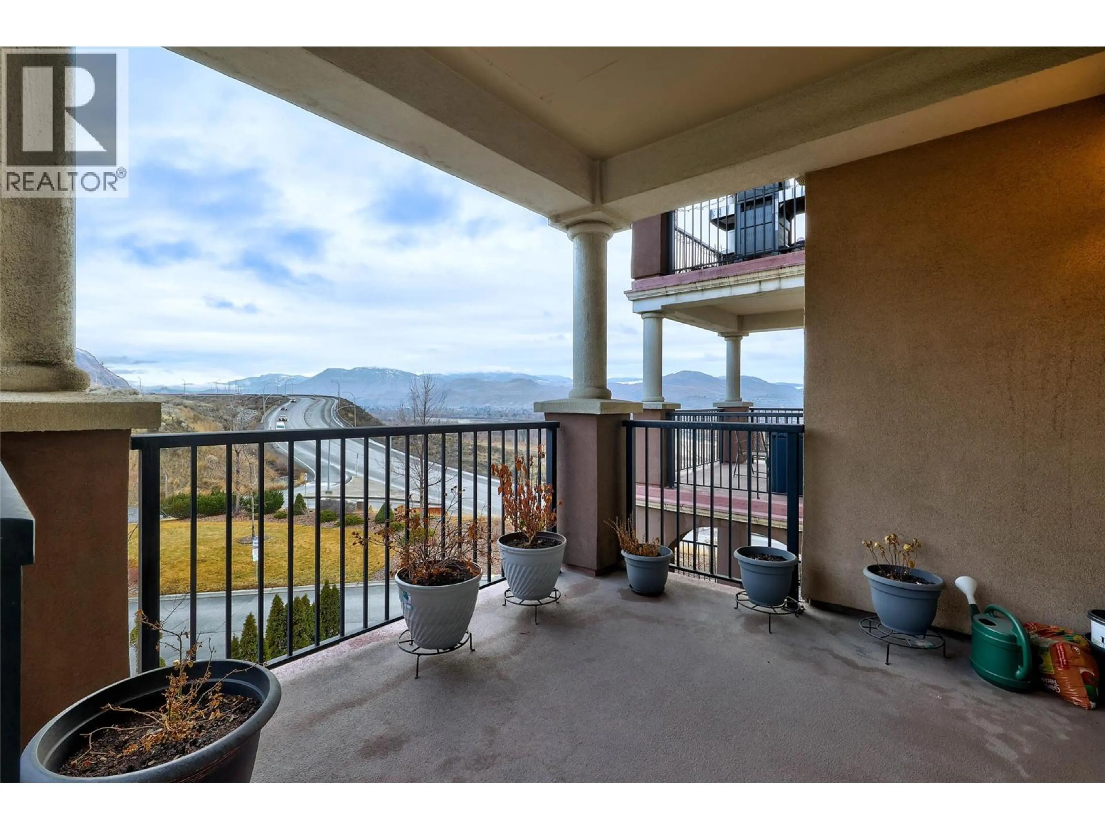 Property at #201 975 VICTORIA STREET W, Kamloops, BC