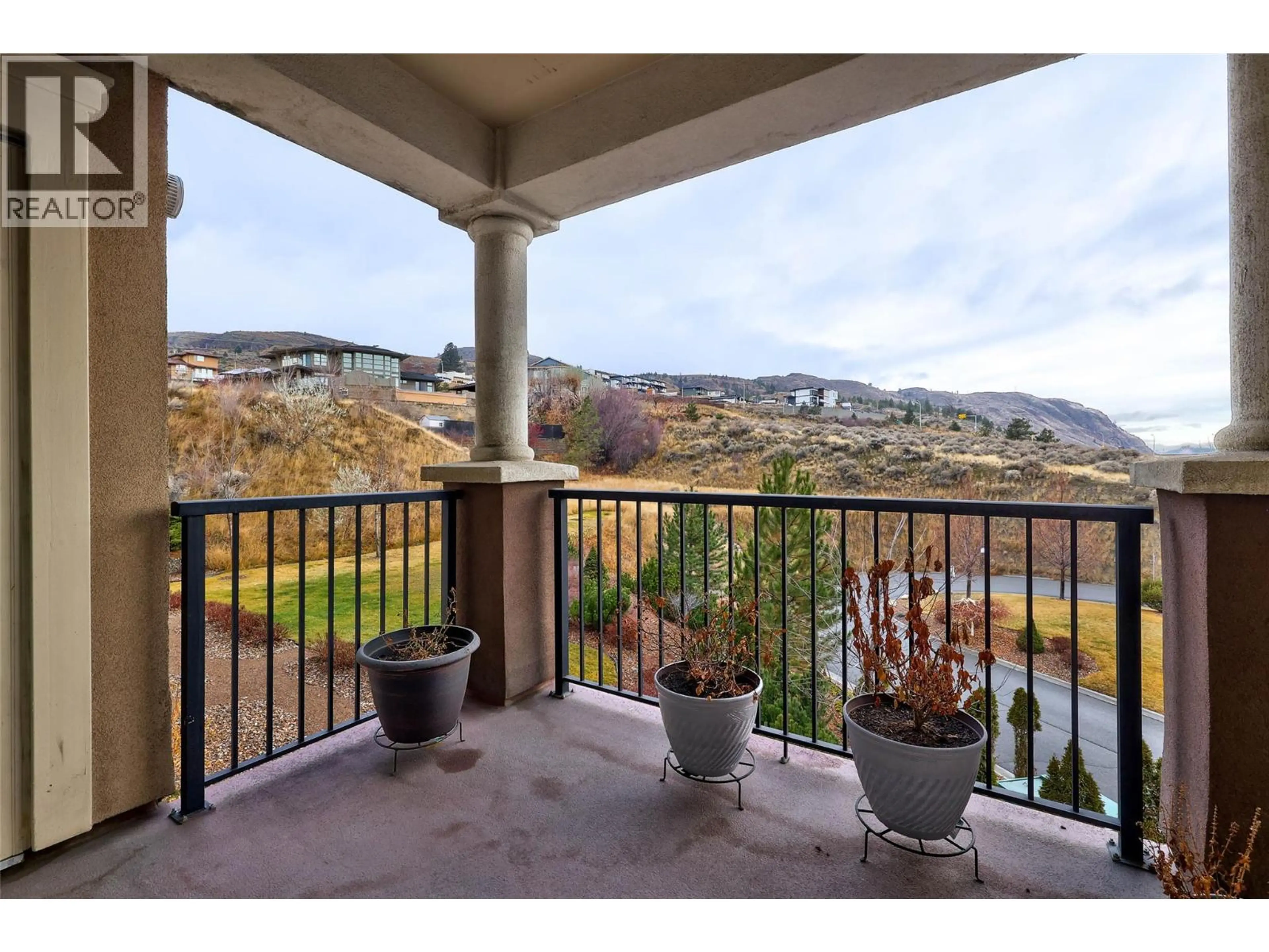 Property at #201 975 VICTORIA STREET W, Kamloops, BC