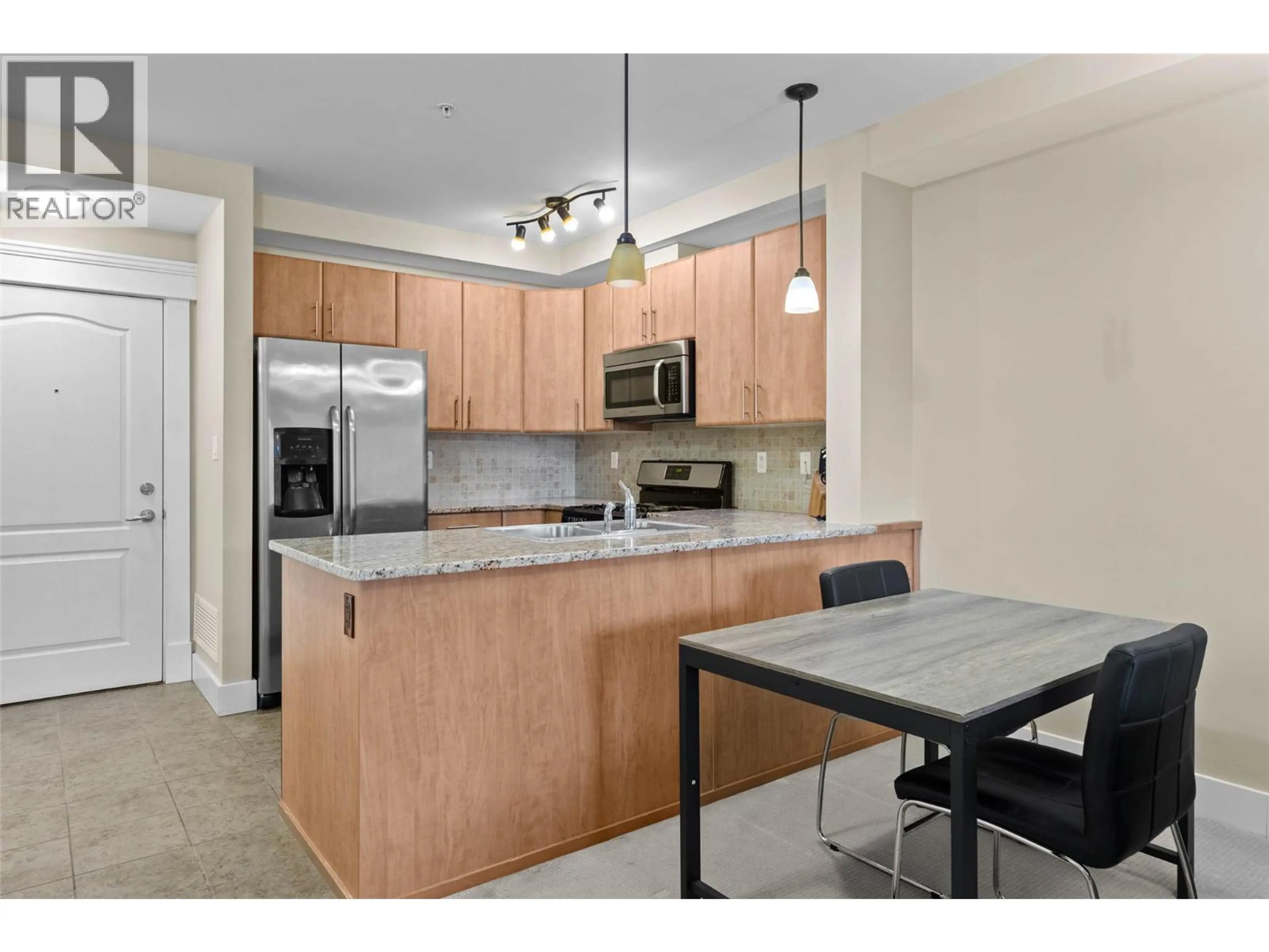 Property at #201 975 VICTORIA STREET W, Kamloops, BC