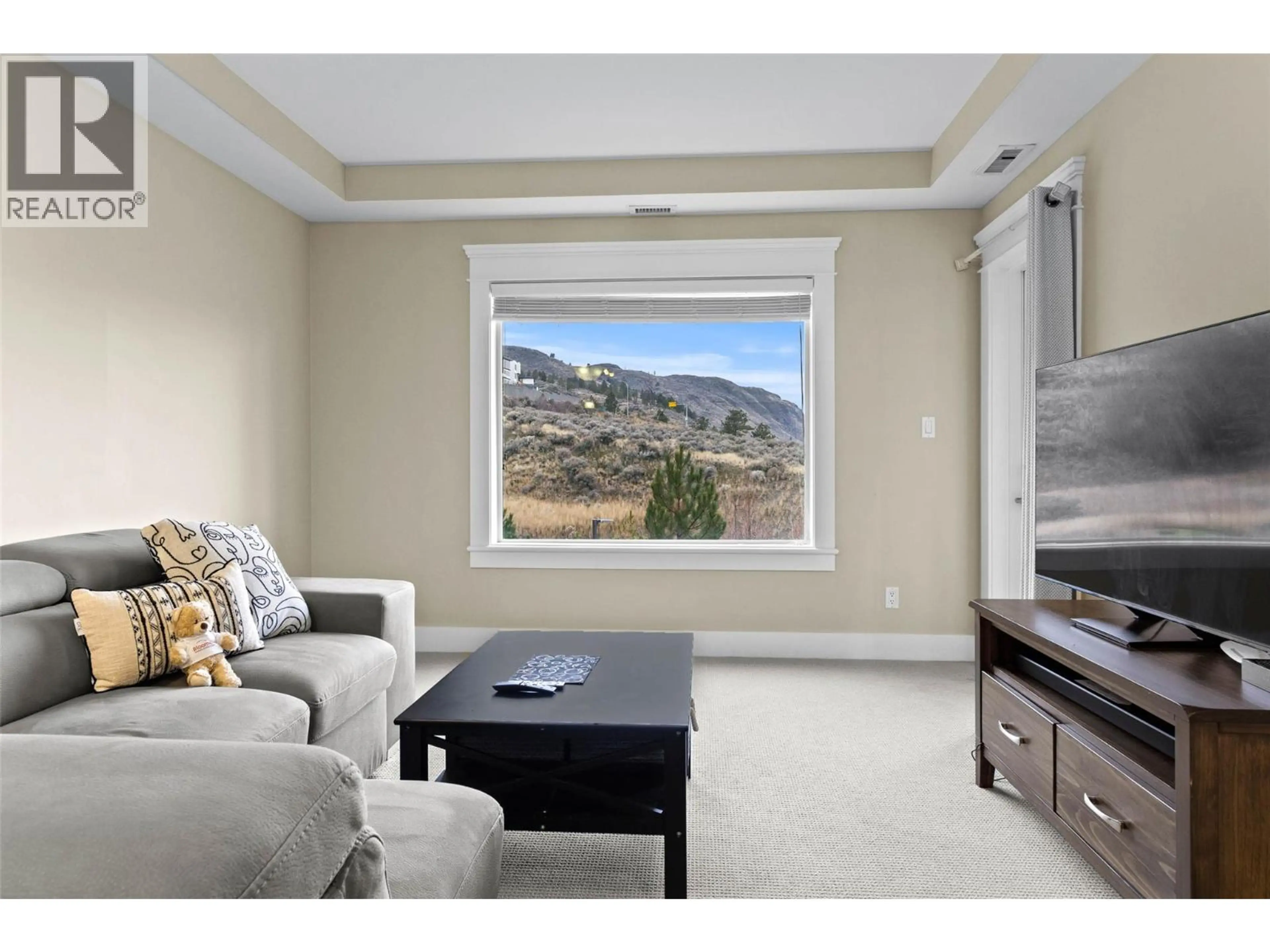 Property at #201 975 VICTORIA STREET W, Kamloops, BC
