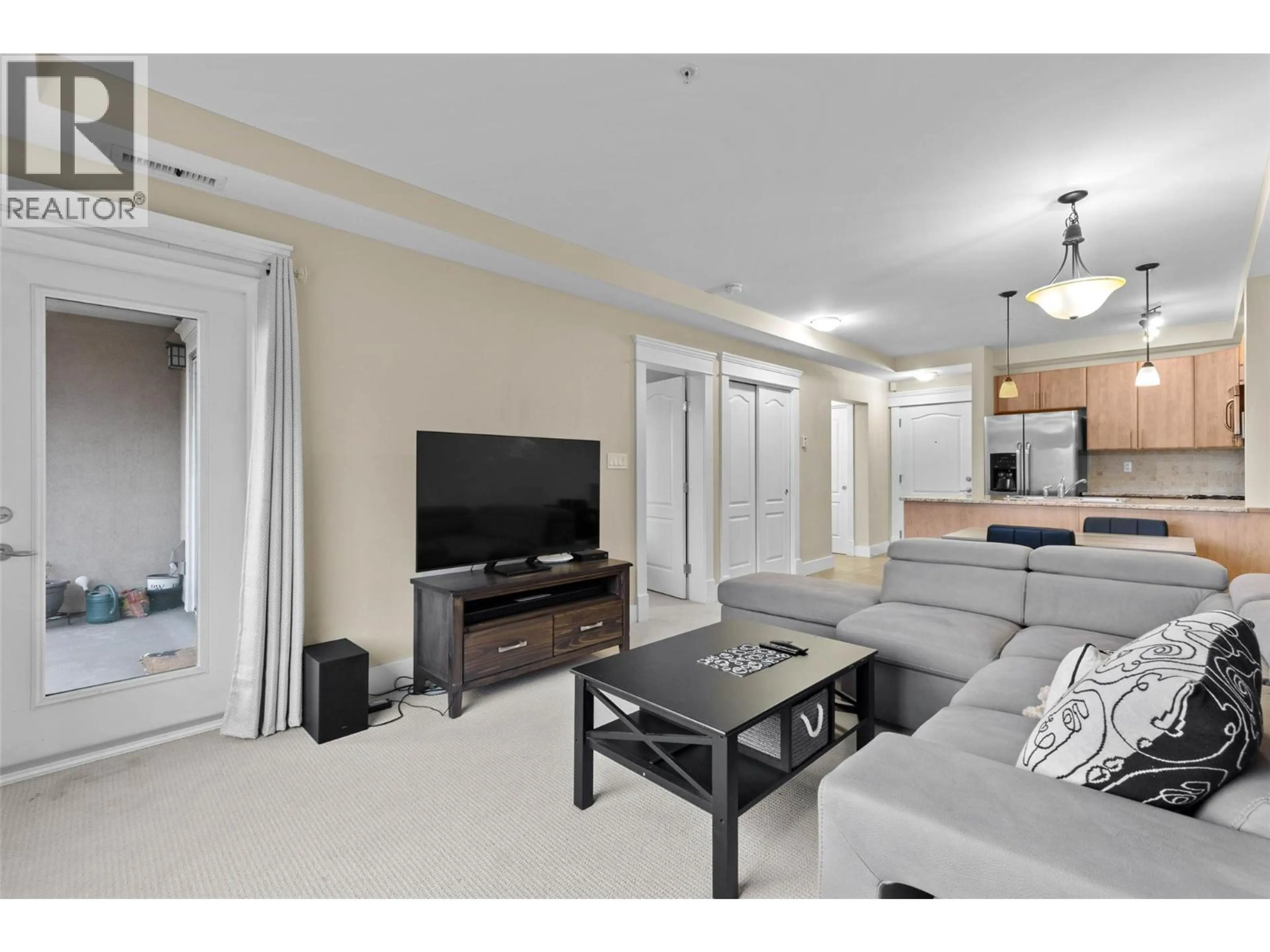 Property at #201 975 VICTORIA STREET W, Kamloops, BC