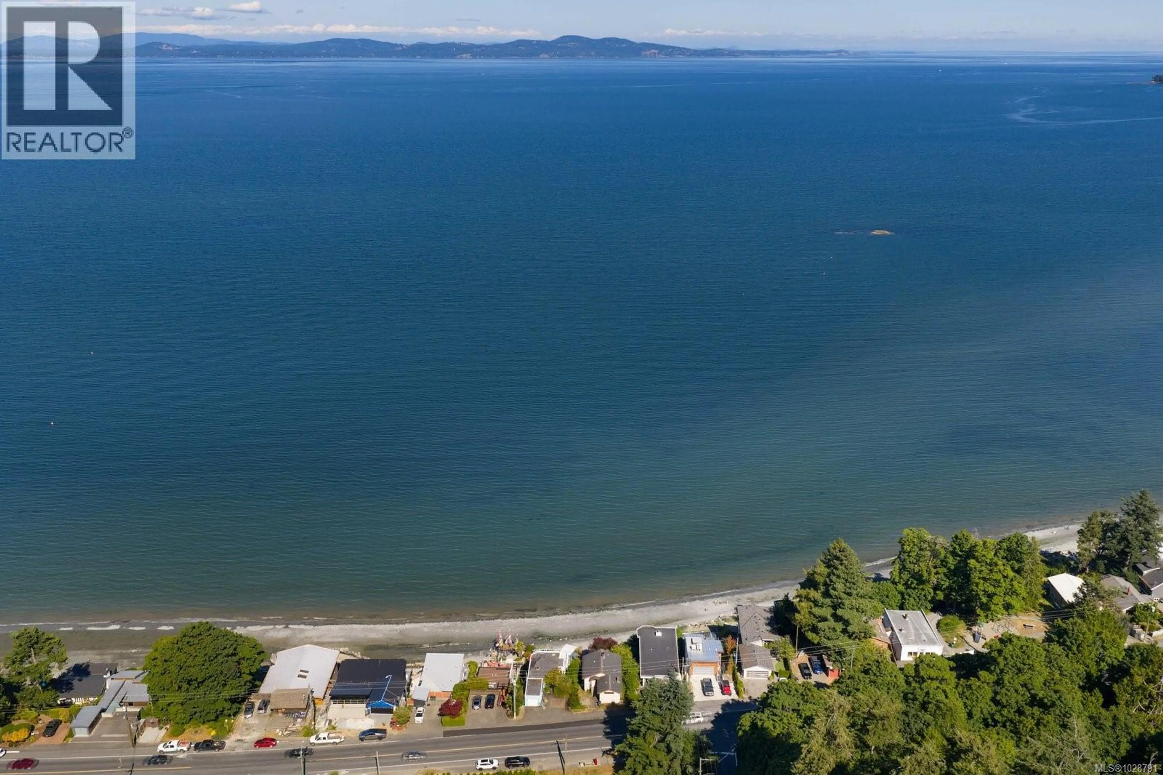 Property at 5015 CORDOVA BAY RD, Saanich, BC