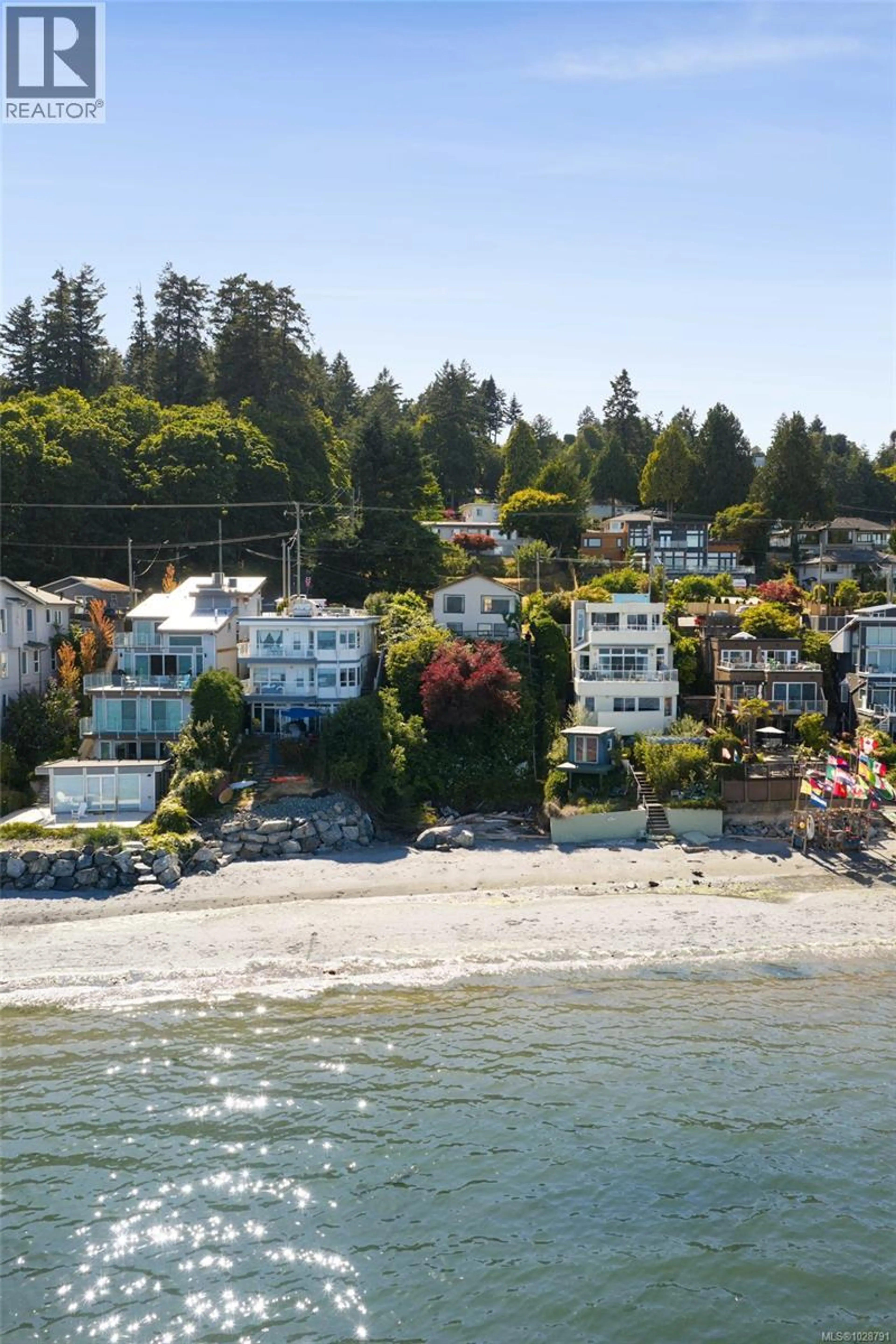 Property at 5015 CORDOVA BAY RD, Saanich, BC