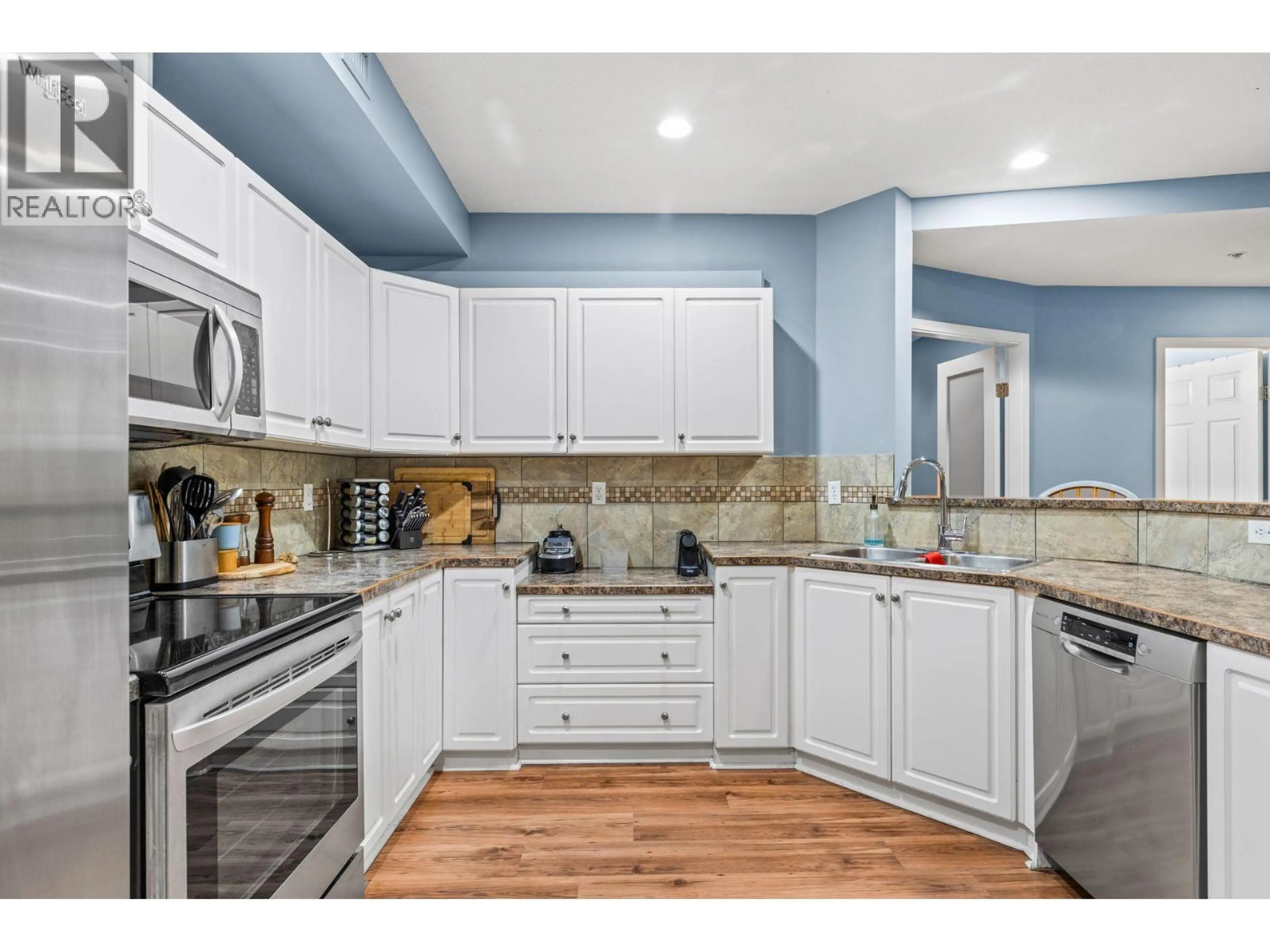 Property at #208 1088 SUNSET DRIVE, Kelowna, BC