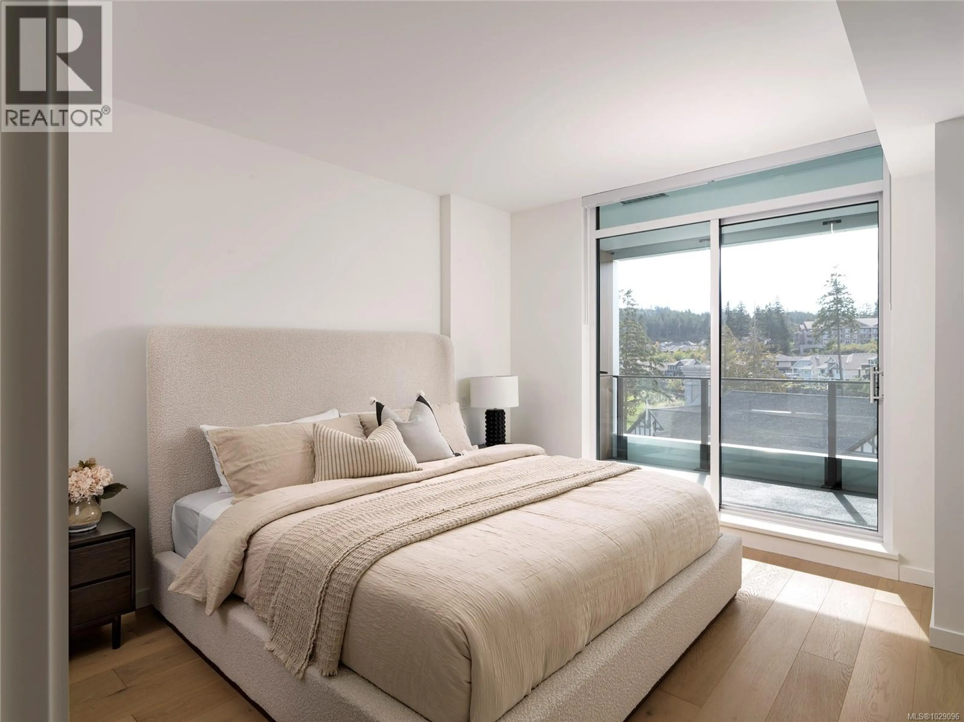 Property at #1307 2000 HANNINGTON RD, Langford, BC