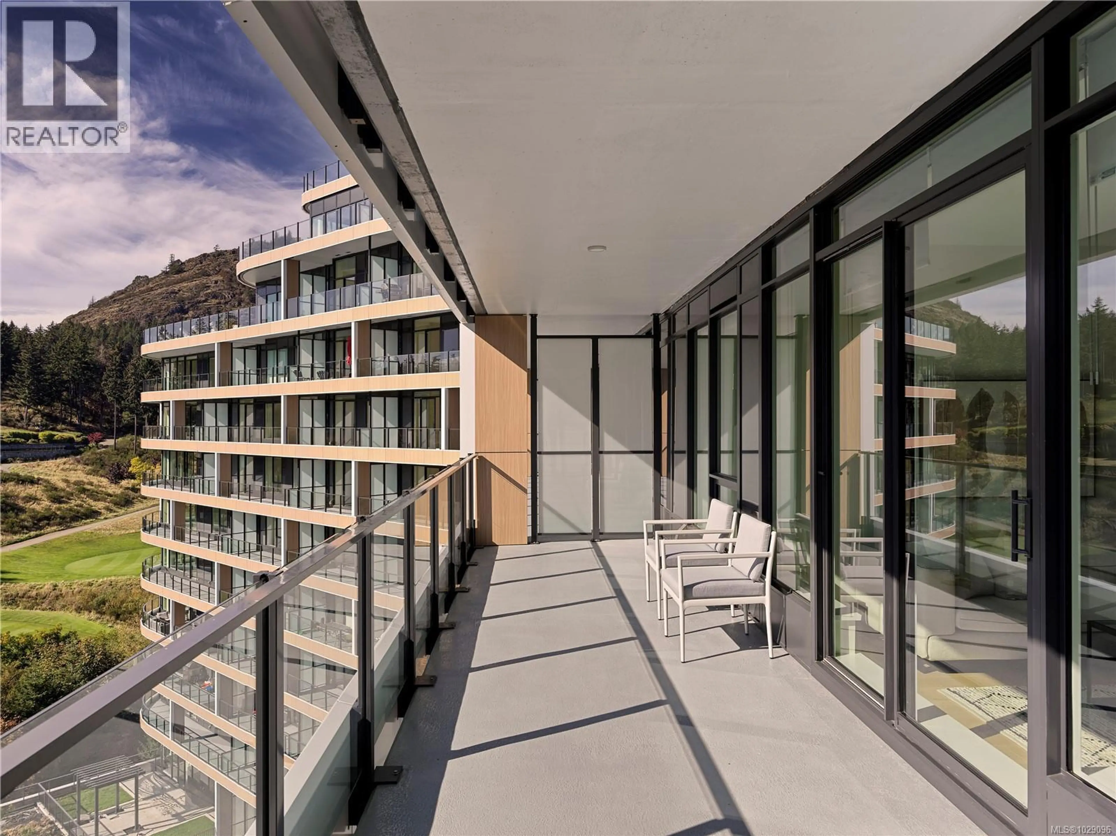 Property at #1307 2000 HANNINGTON RD, Langford, BC