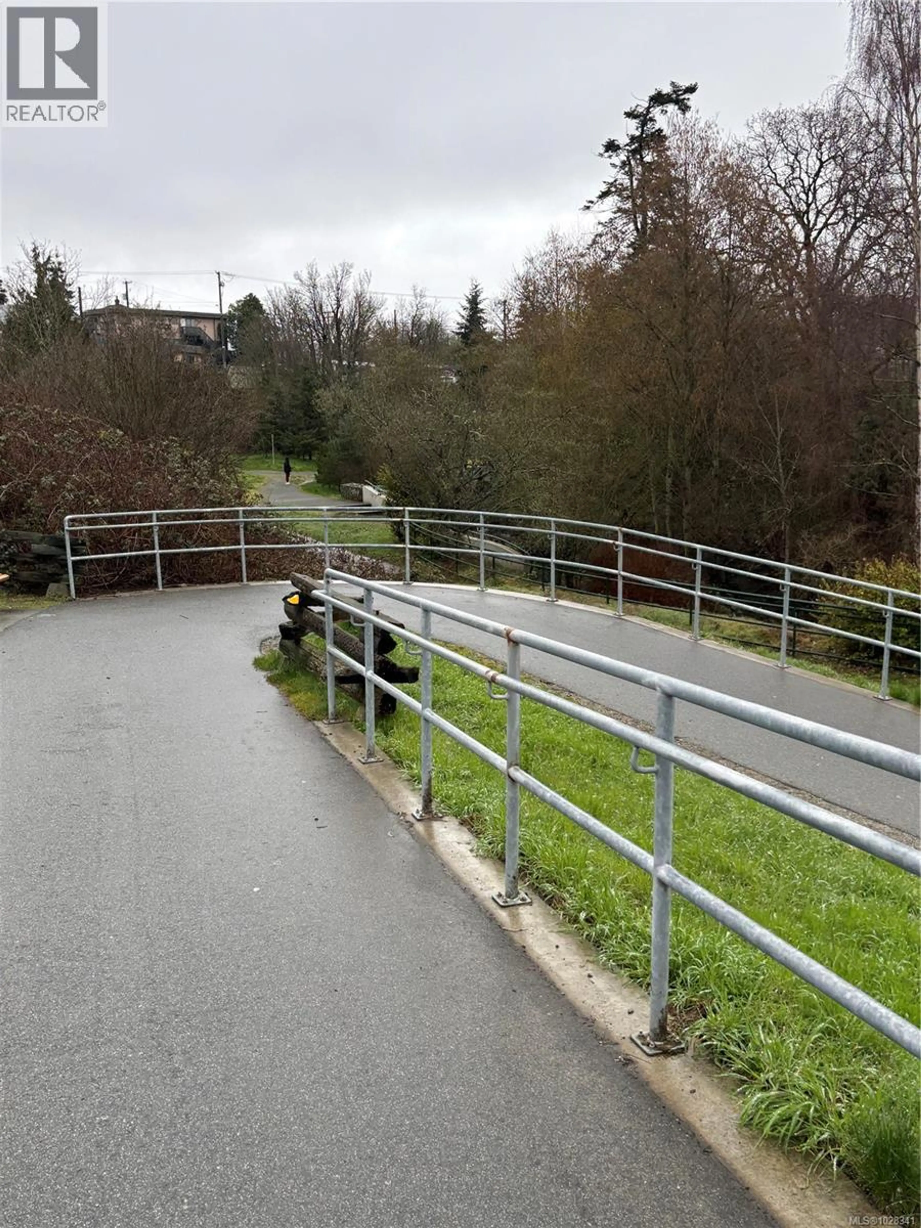 Property at 3135 WASHINGTON AVE, Victoria, BC